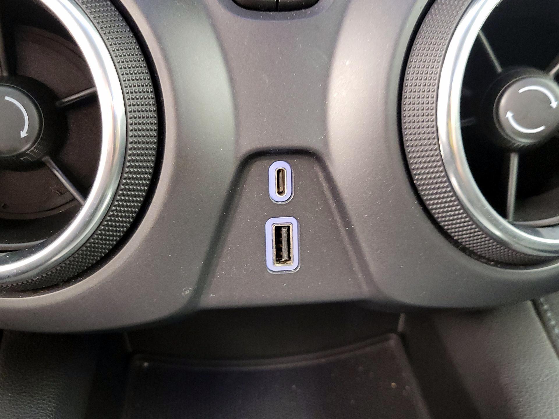 Thumbnail: 2021 Chevrolet Blazer - 18