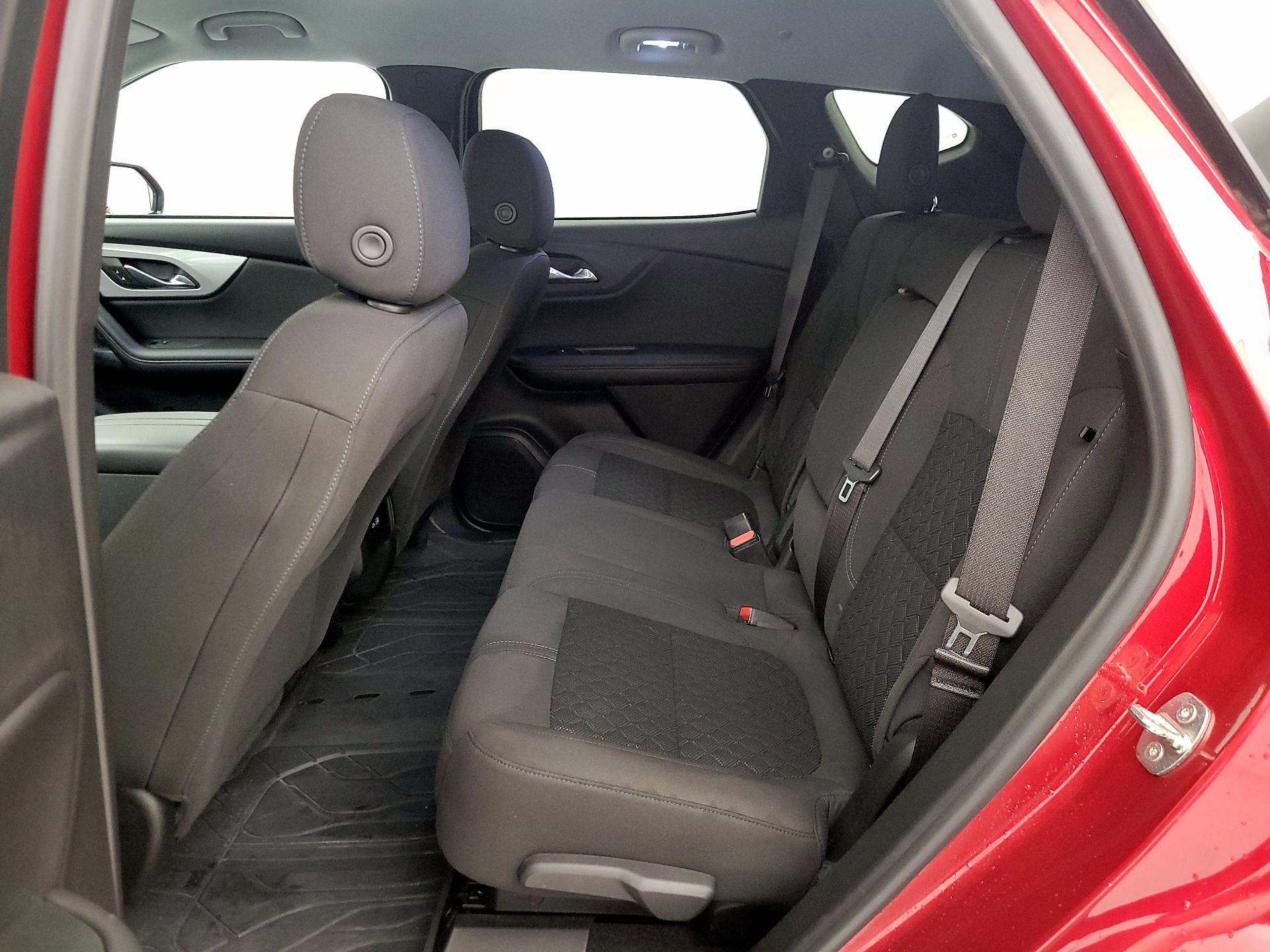 Thumbnail: 2021 Chevrolet Blazer - 19