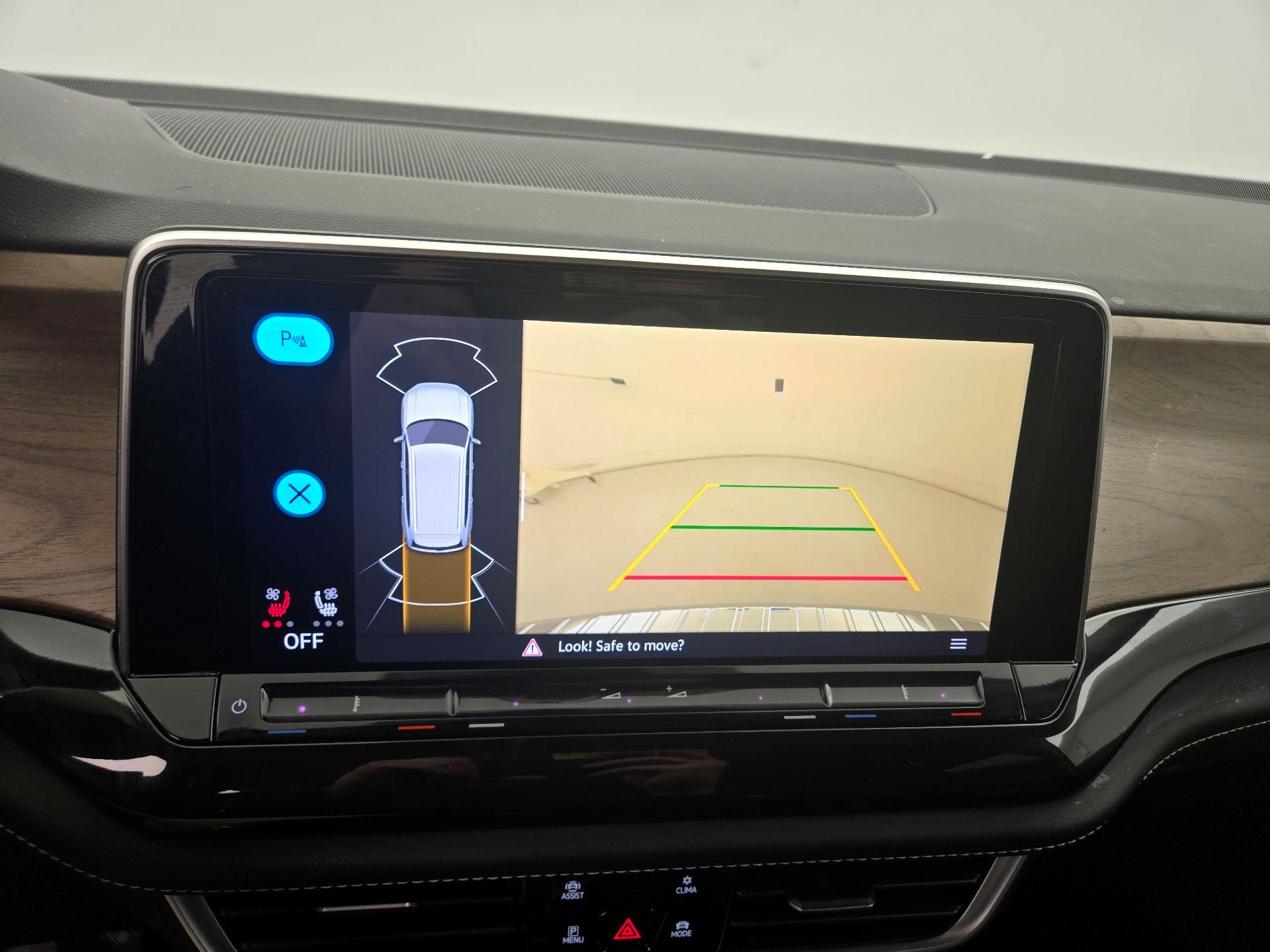 Thumbnail: 2025 Volkswagen Atlas - 14