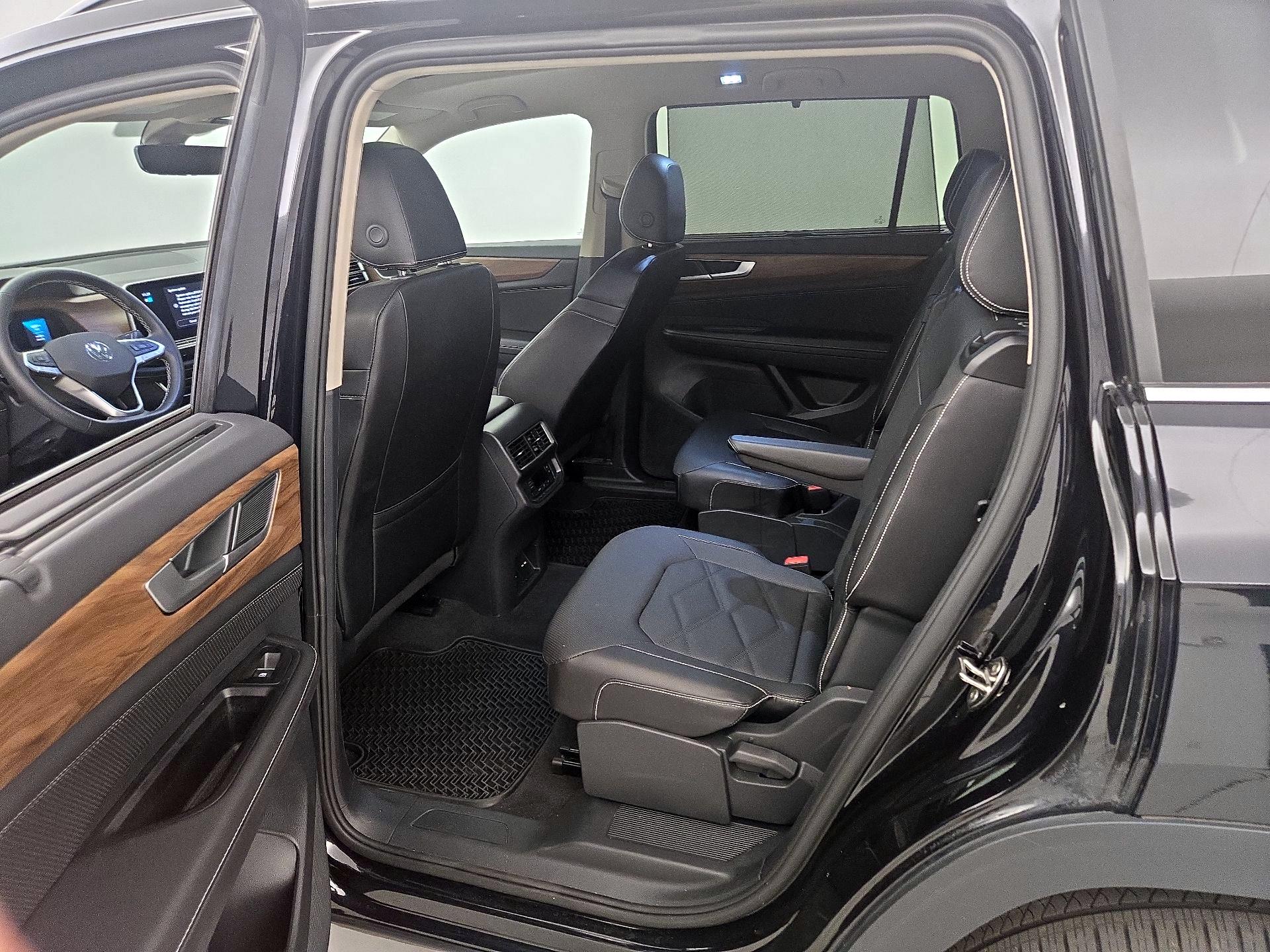 Thumbnail: 2025 Volkswagen Atlas - 20