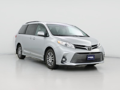 2020 Toyota Sienna XLE
