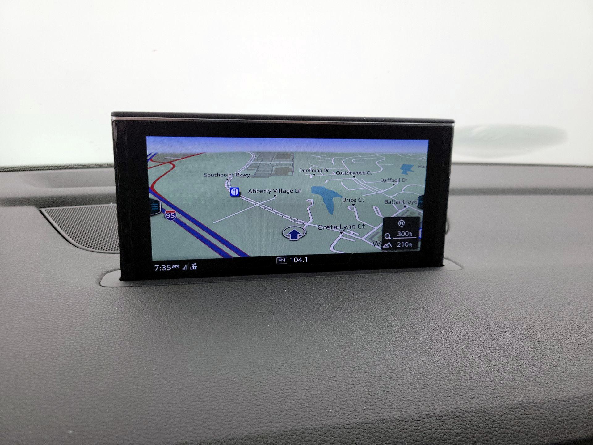 Thumbnail: 2019 Audi Q7 - 14