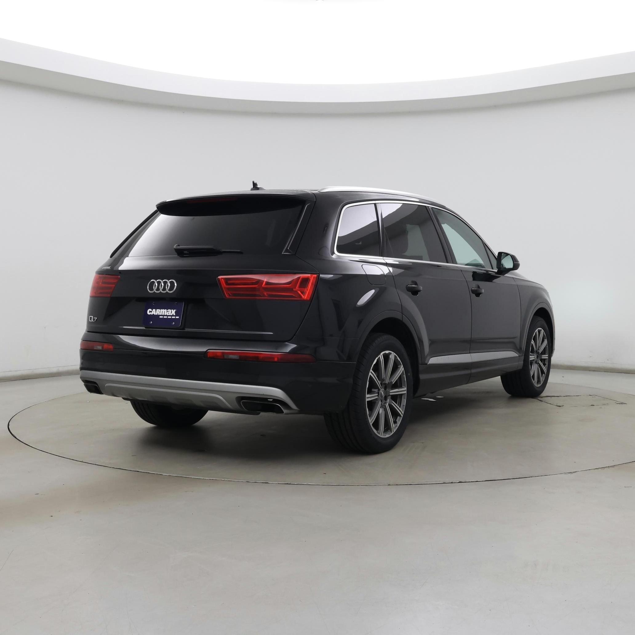 Thumbnail: 2019 Audi Q7 - 8