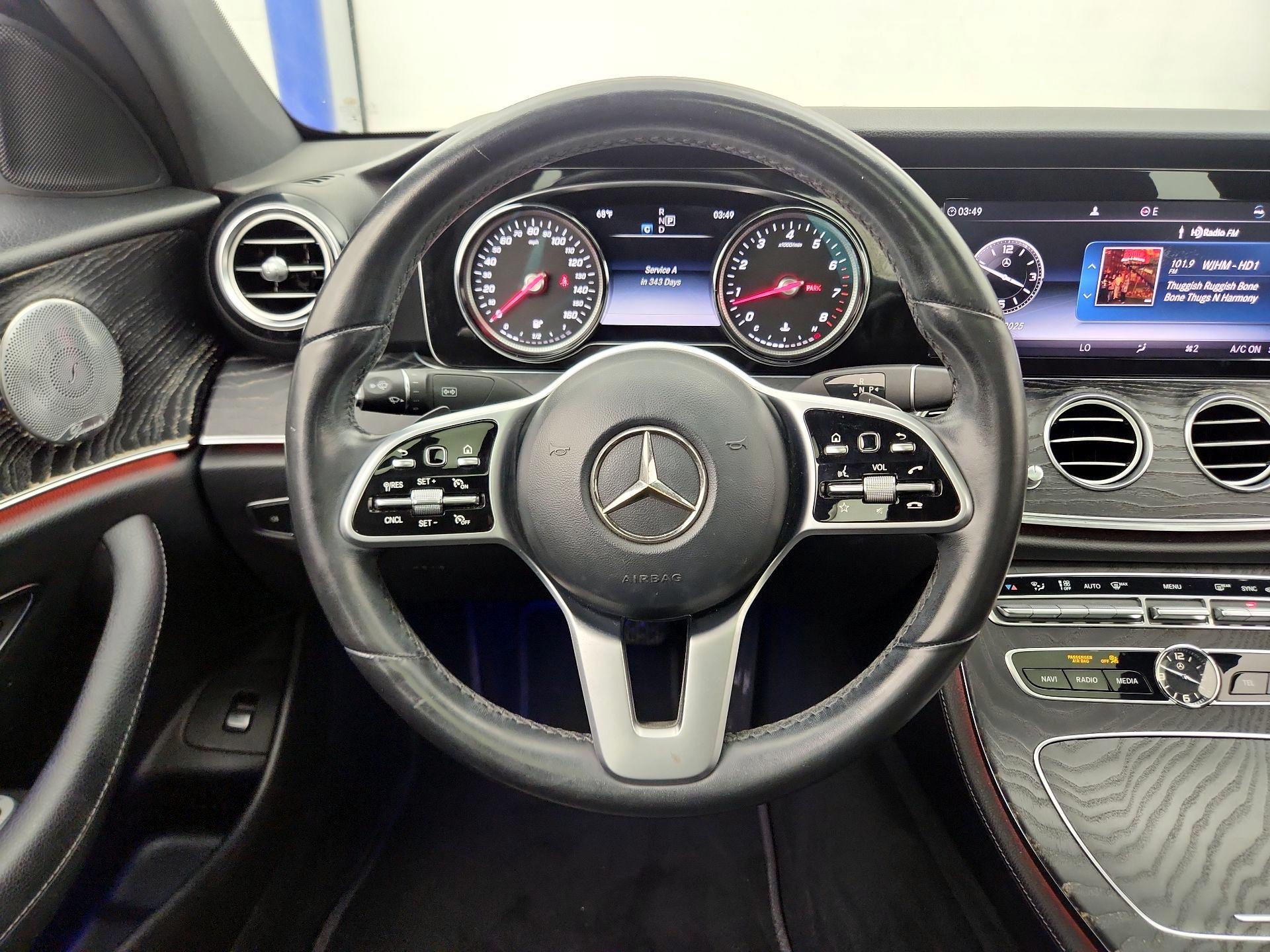 Thumbnail: 2019 Mercedes-Benz E-Class - 10