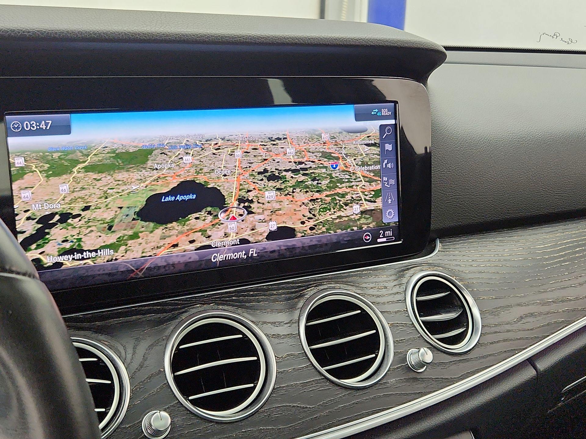 Thumbnail: 2019 Mercedes-Benz E-Class - 14