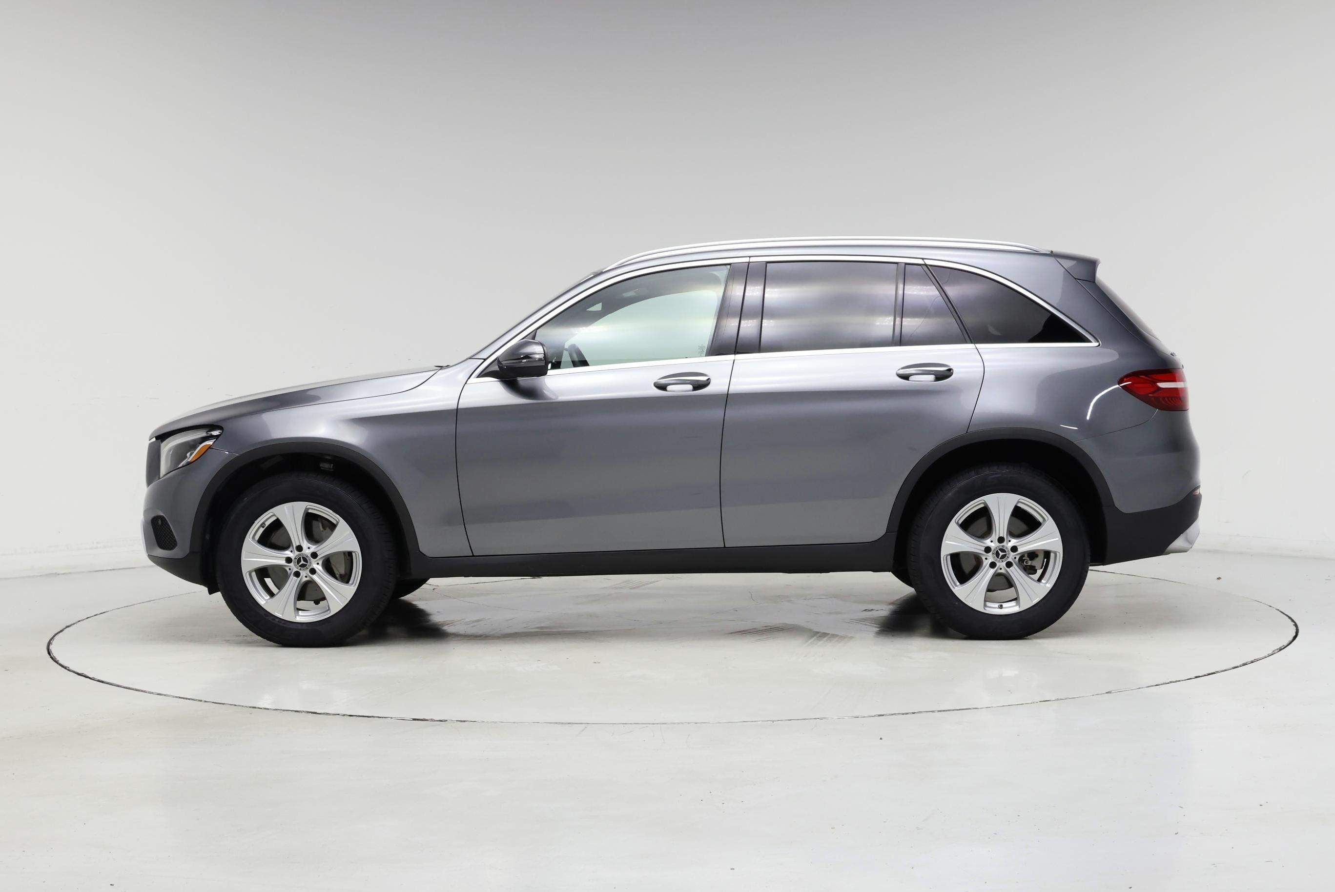 Thumbnail: 2018 Mercedes-Benz GLC - 3