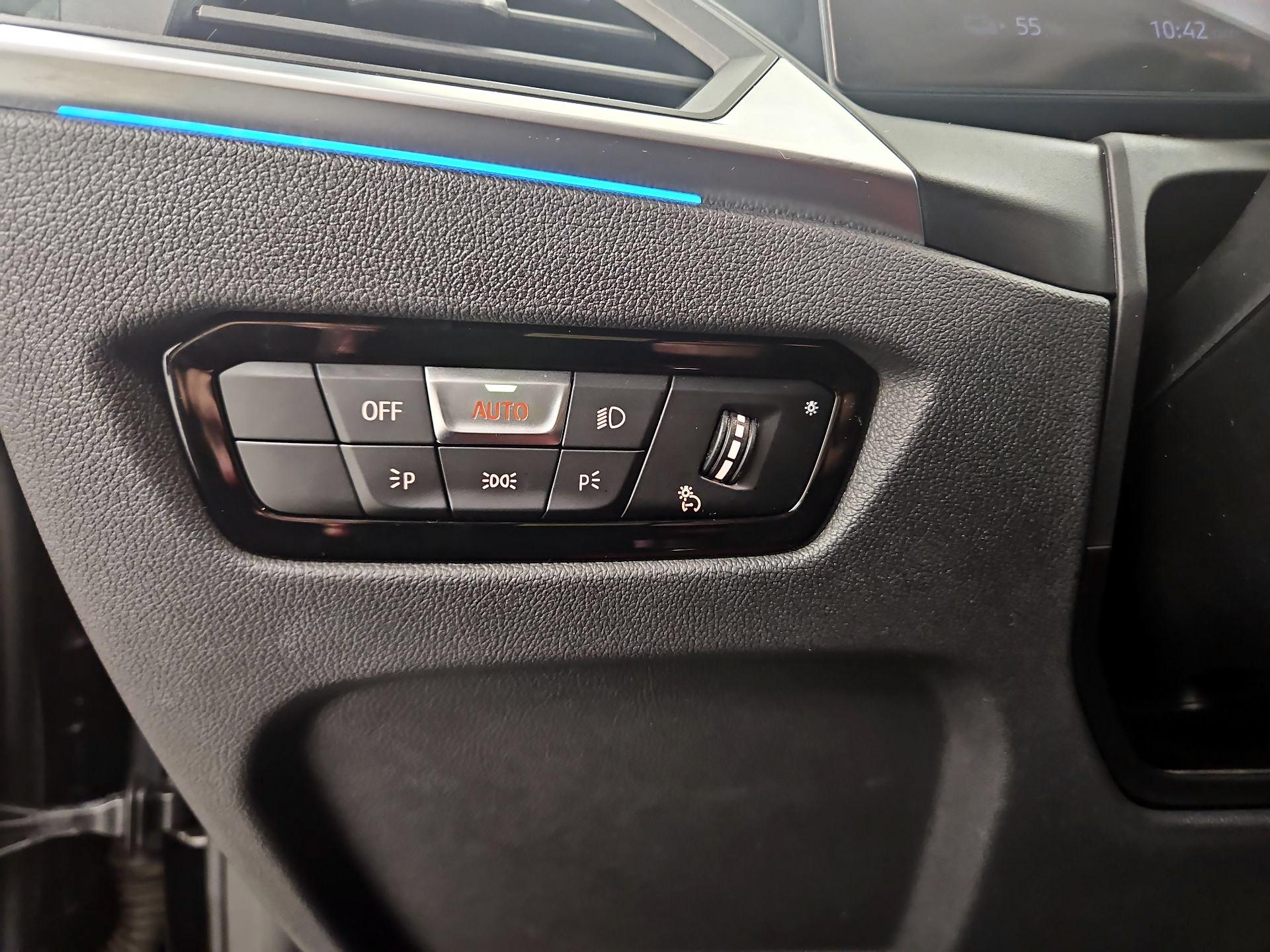 Thumbnail: 2024 BMW i4 - 13