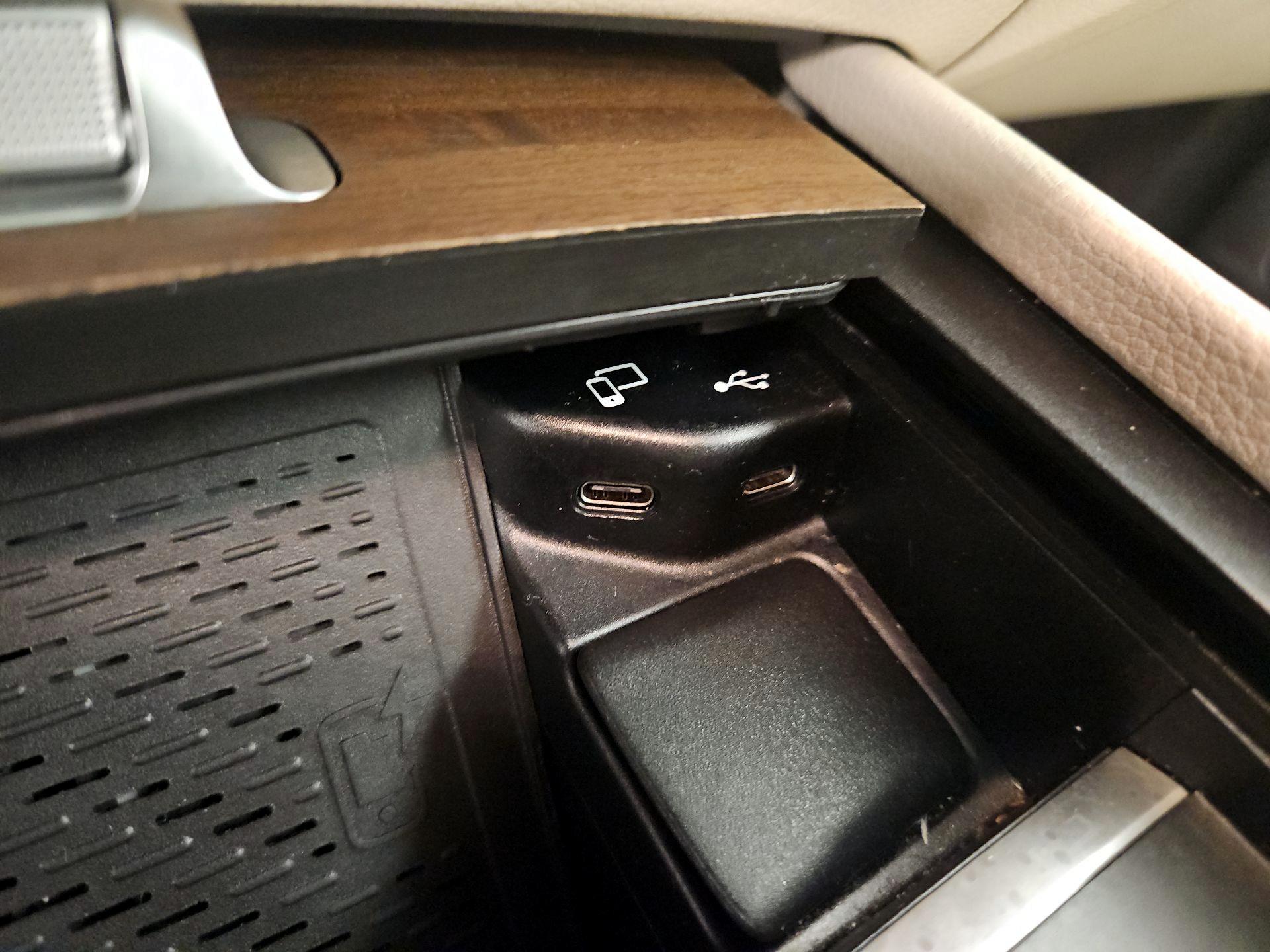 Thumbnail: 2022 Mercedes-Benz GLS - 19