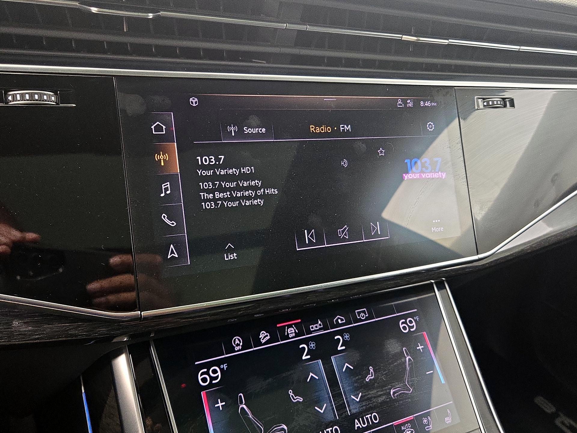 Thumbnail: 2019 Audi Q8 - 16
