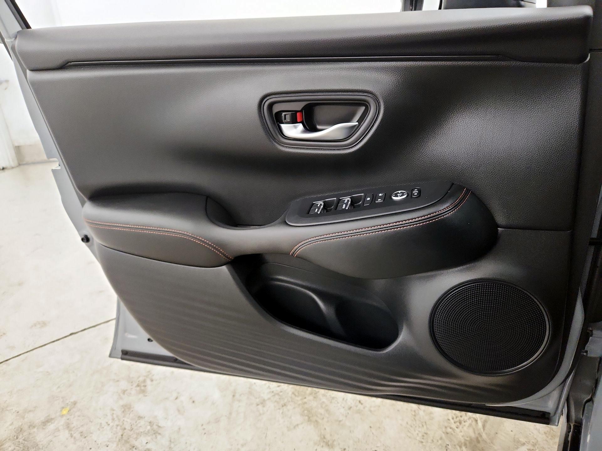 Thumbnail: 2025 Honda HR-V - 12