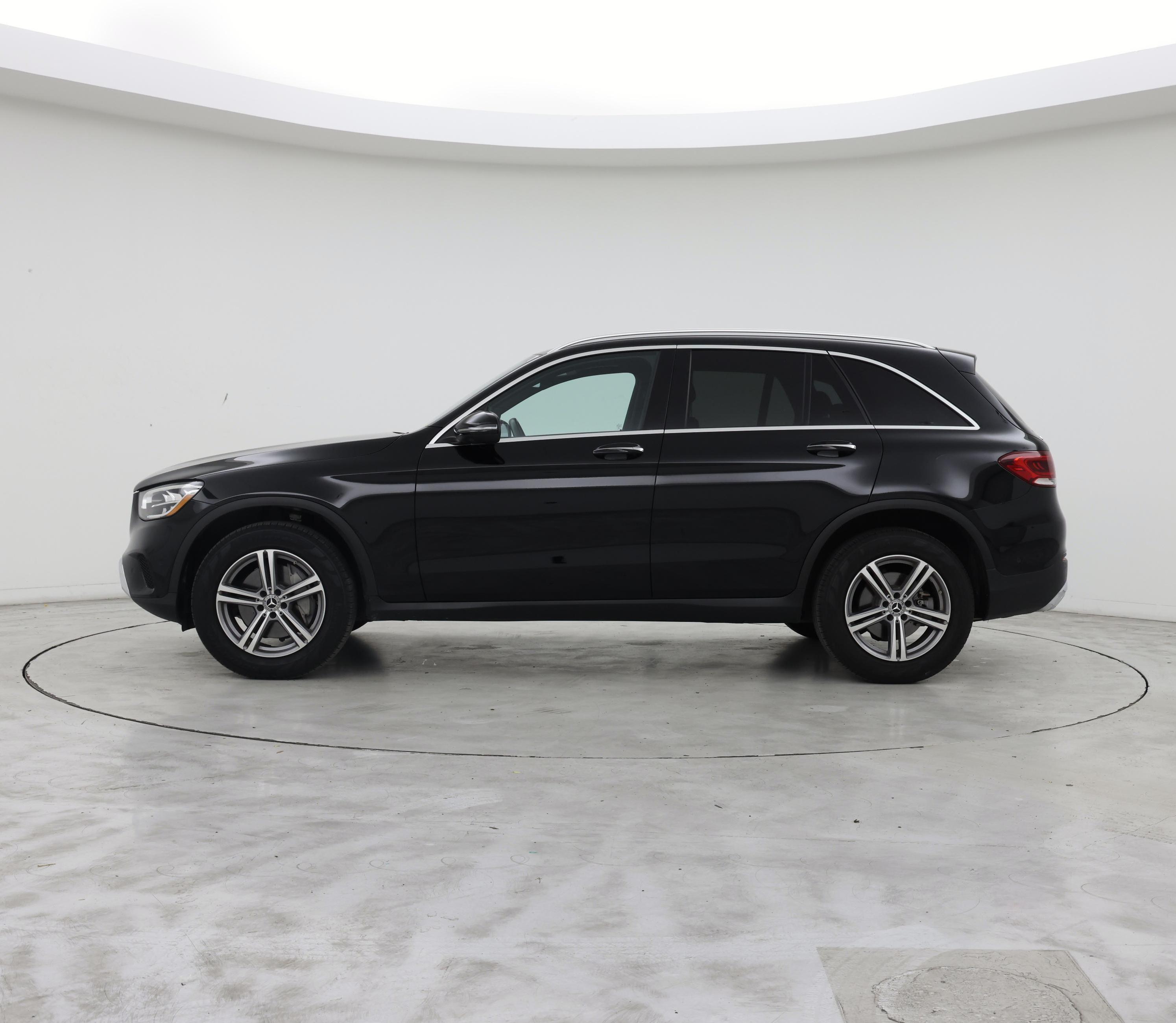 Thumbnail: 2022 Mercedes-Benz GLC - 3