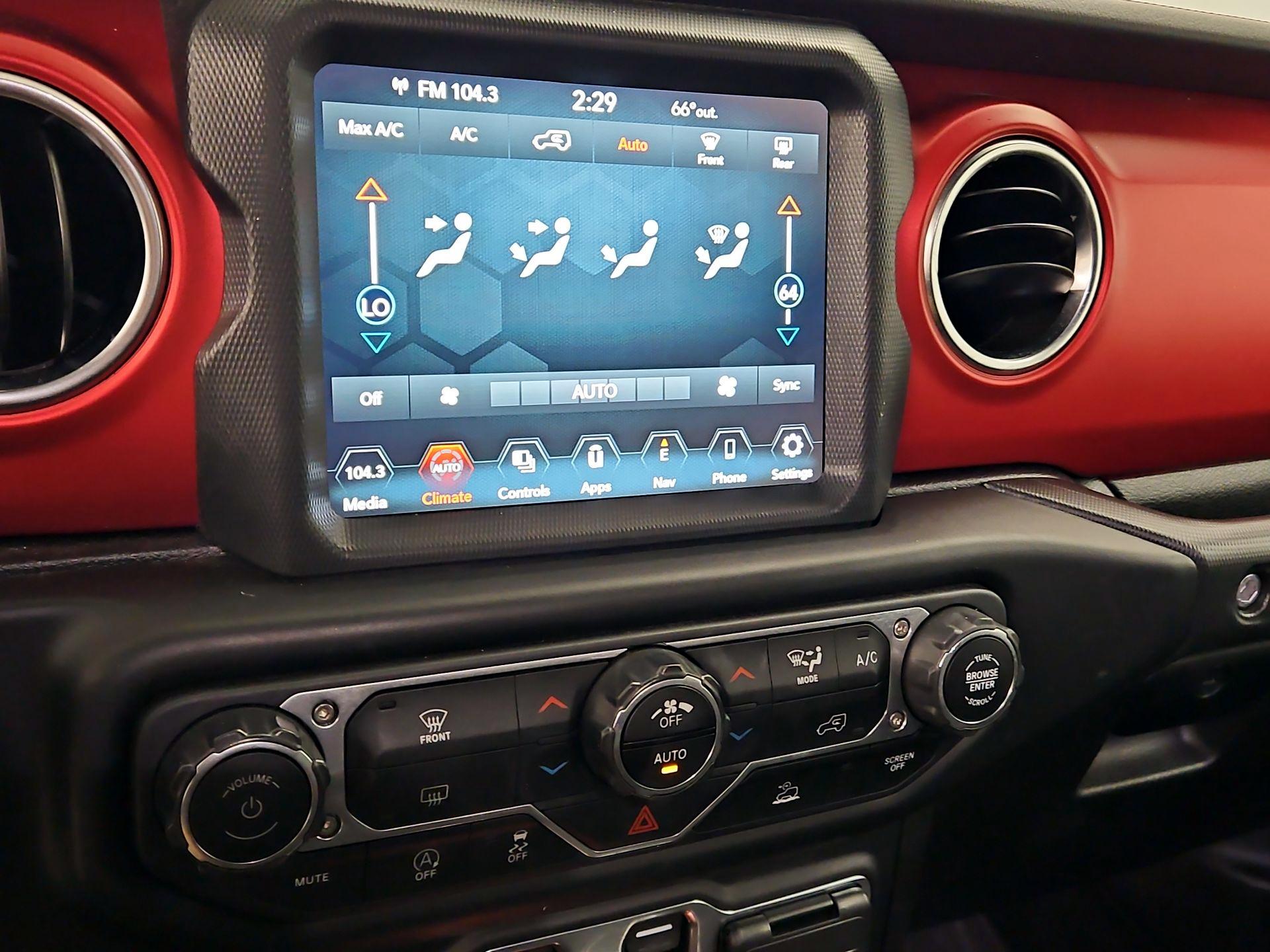 Thumbnail: 2021 Jeep Wrangler - 17