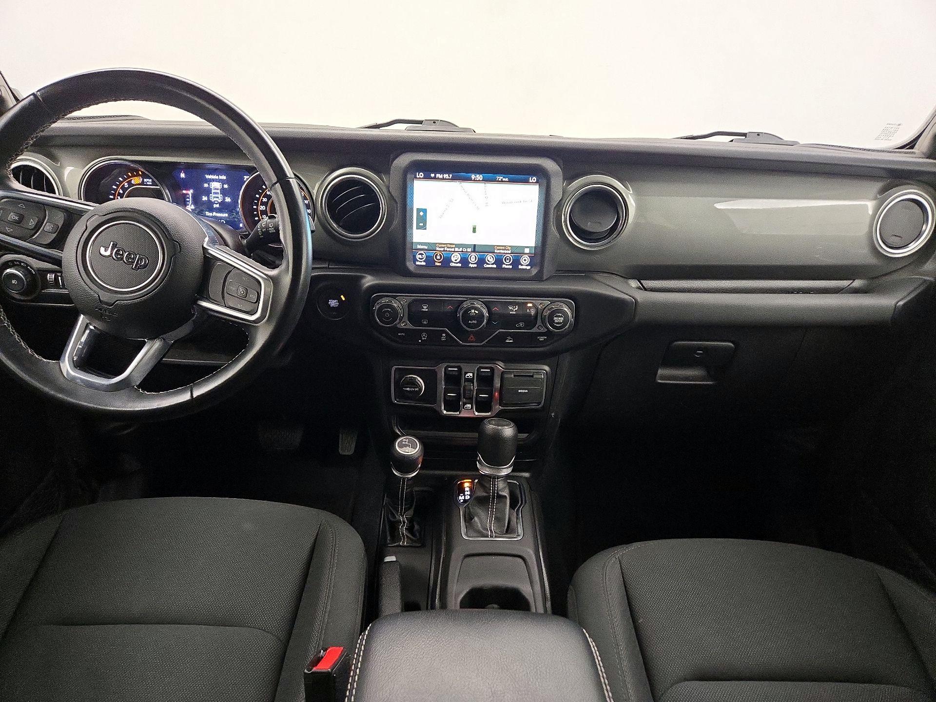 Thumbnail: 2022 Jeep Wrangler - 9