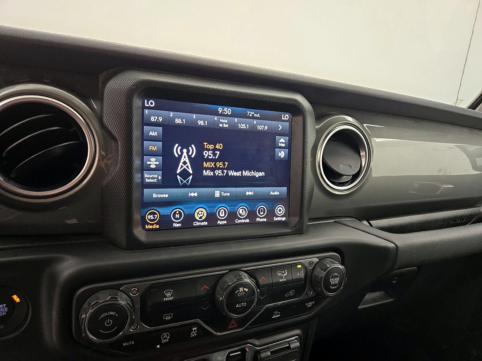 Thumbnail: 2022 Jeep Wrangler - 16