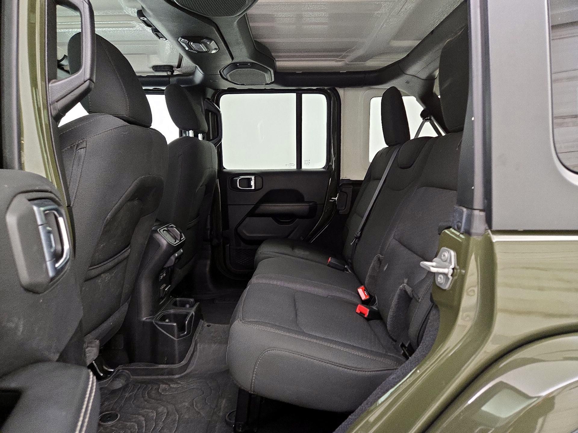Thumbnail: 2022 Jeep Wrangler - 20