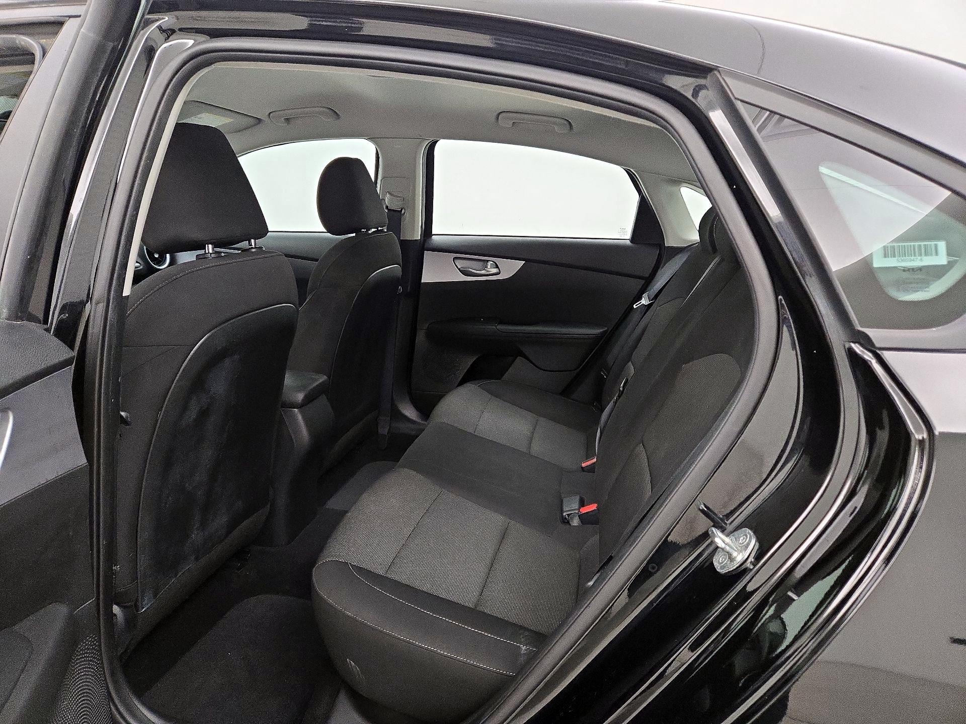 Thumbnail: 2023 Kia Forte - 19