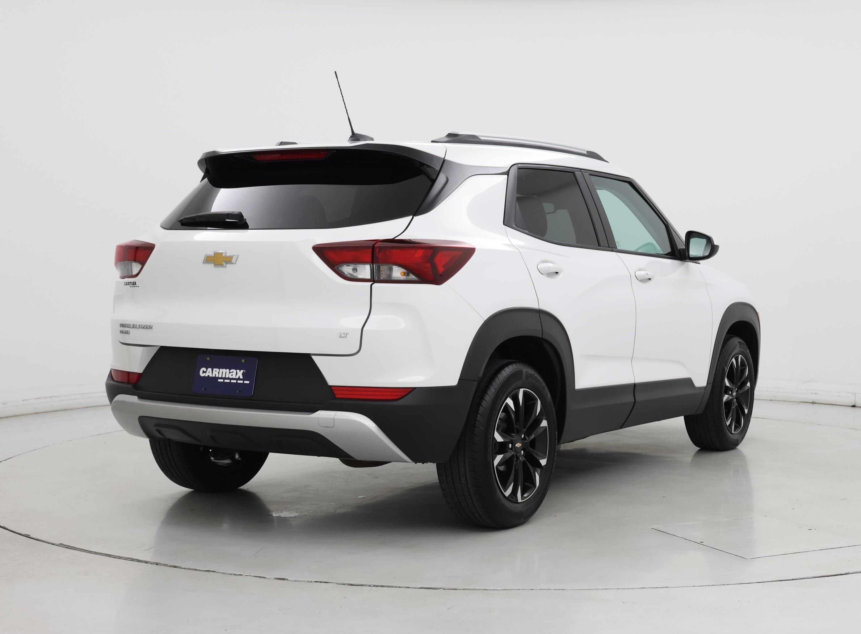 Thumbnail: 2023 Chevrolet TrailBlazer - 8