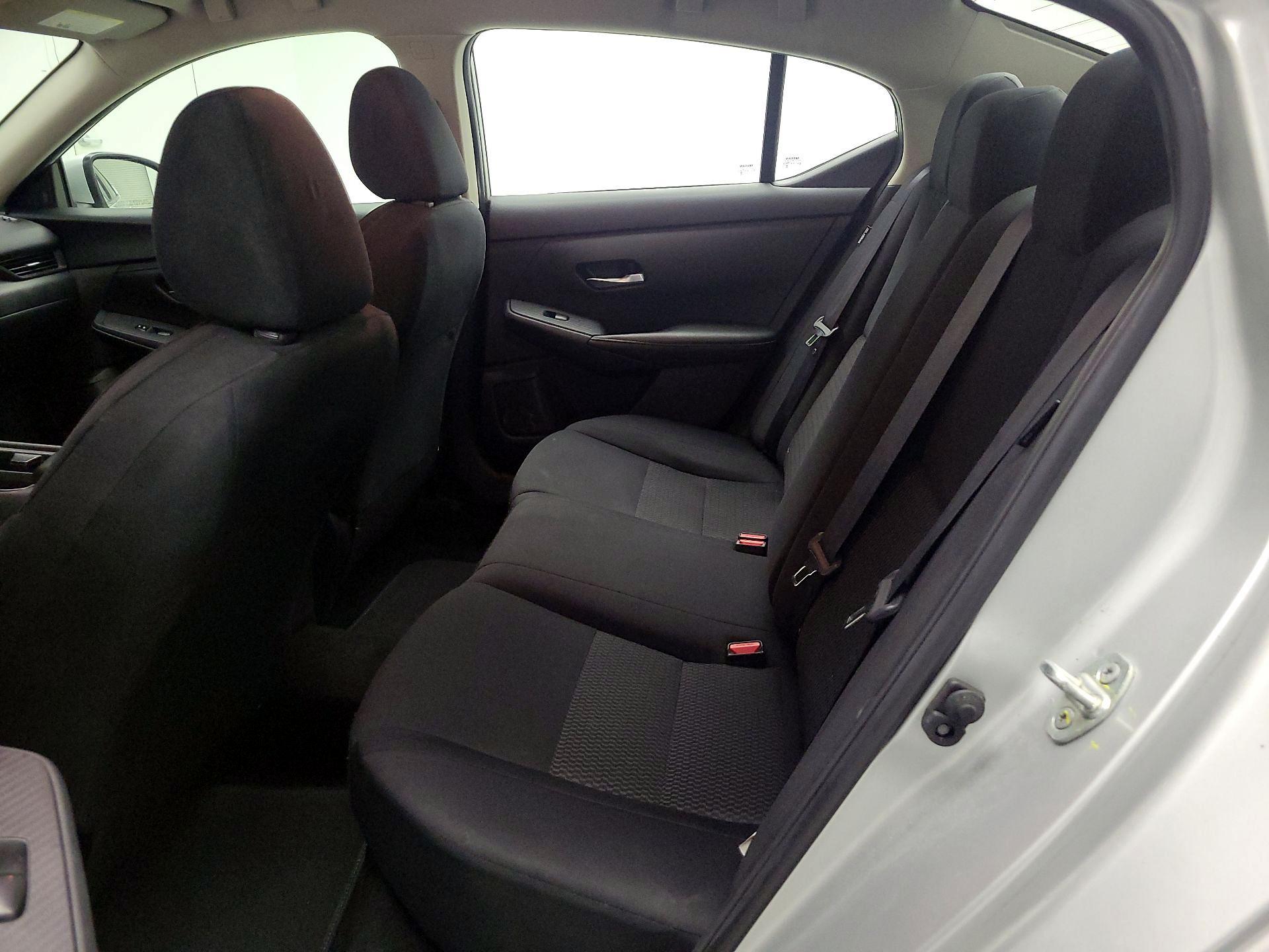 Thumbnail: 2023 Nissan Sentra - 19