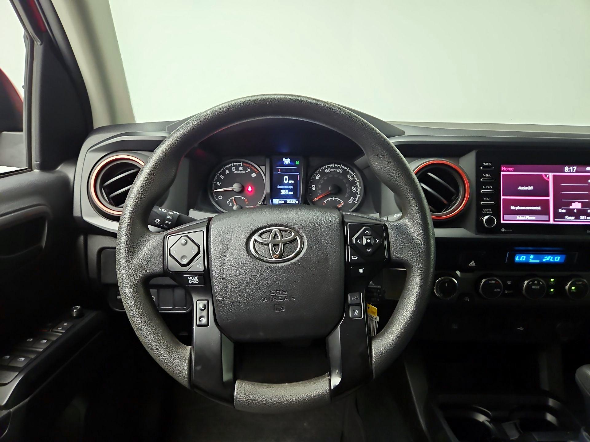 Thumbnail: 2022 Toyota Tacoma - 10