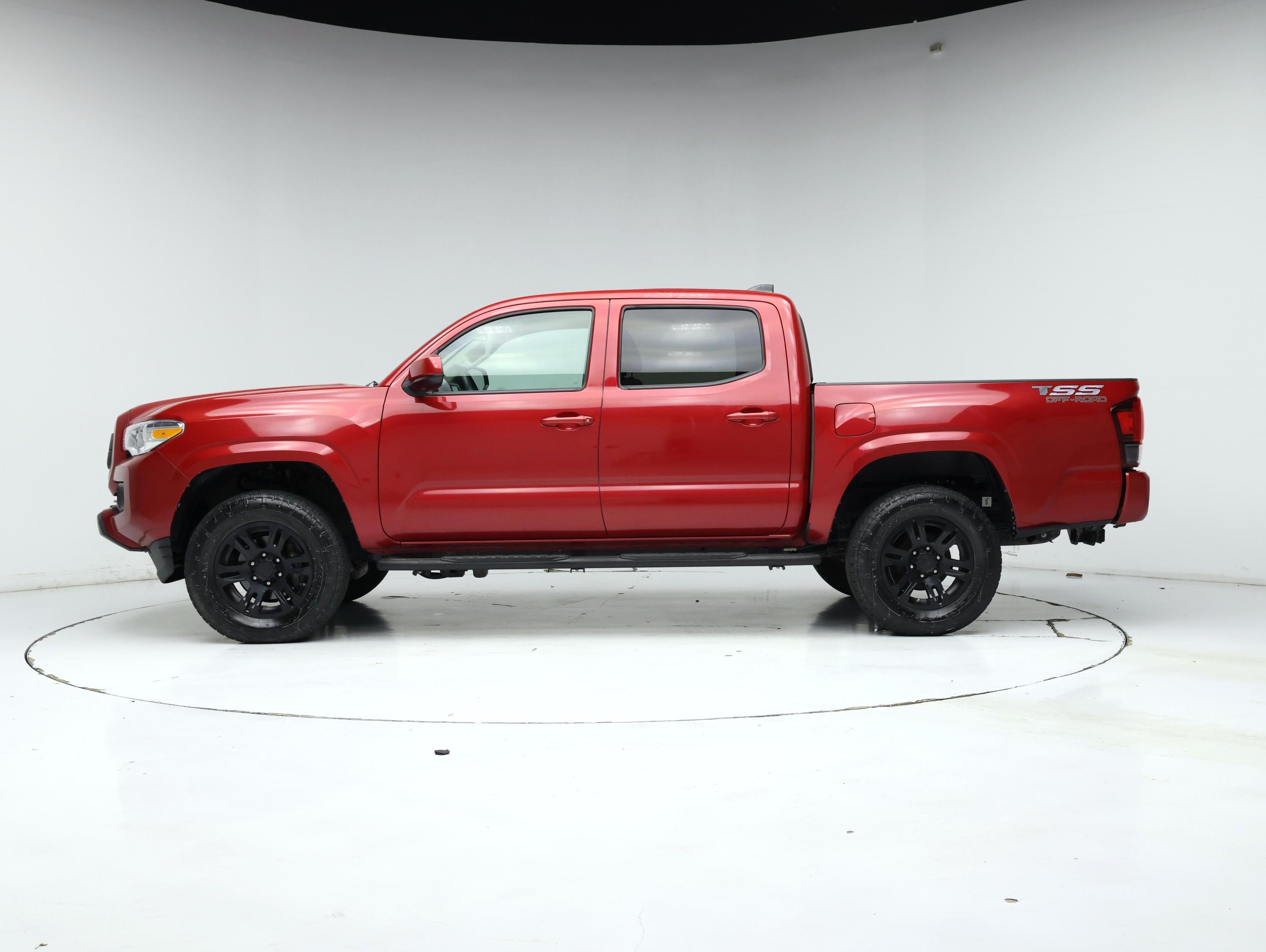 Thumbnail: 2022 Toyota Tacoma - 3