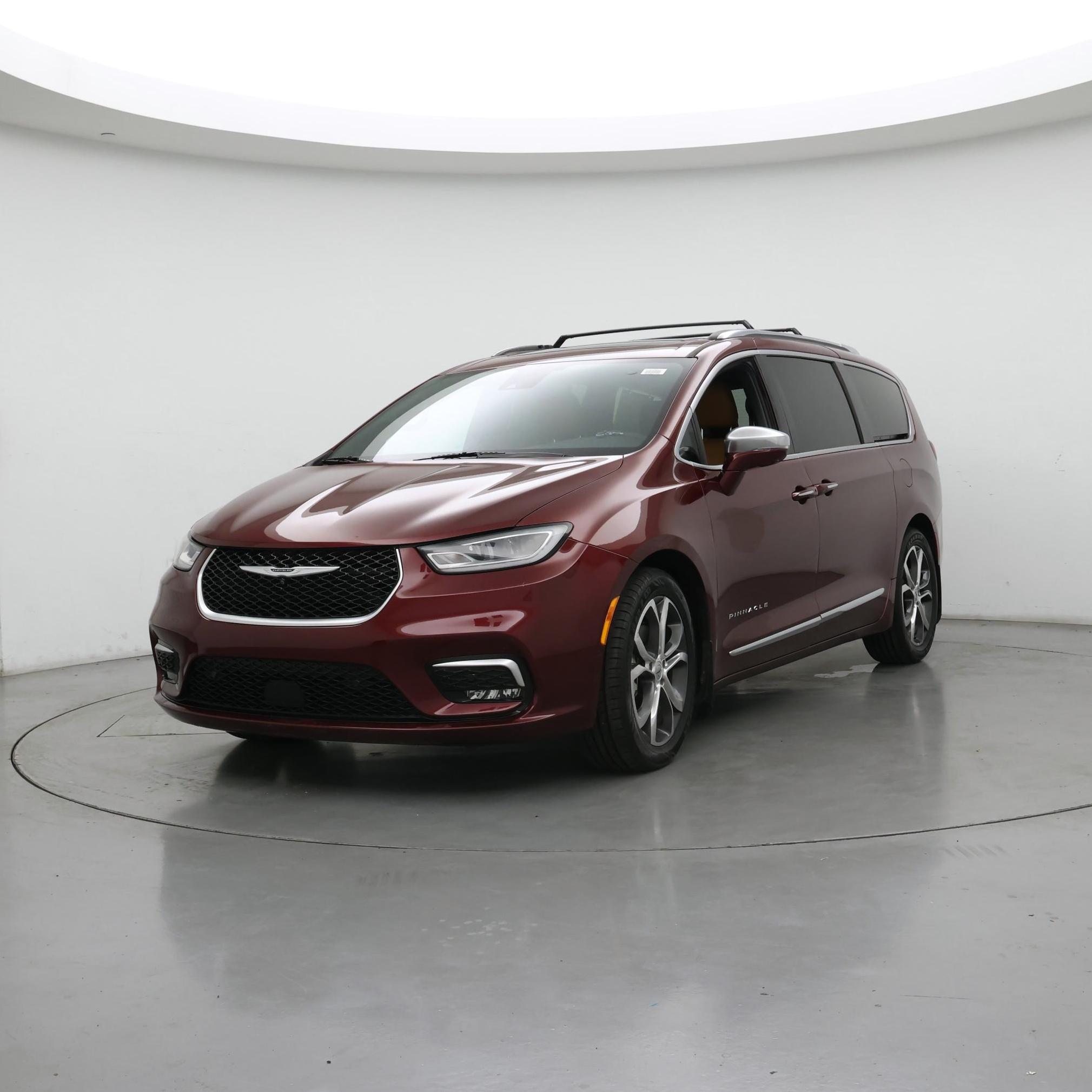 Thumbnail: 2022 Chrysler Pacifica - 4