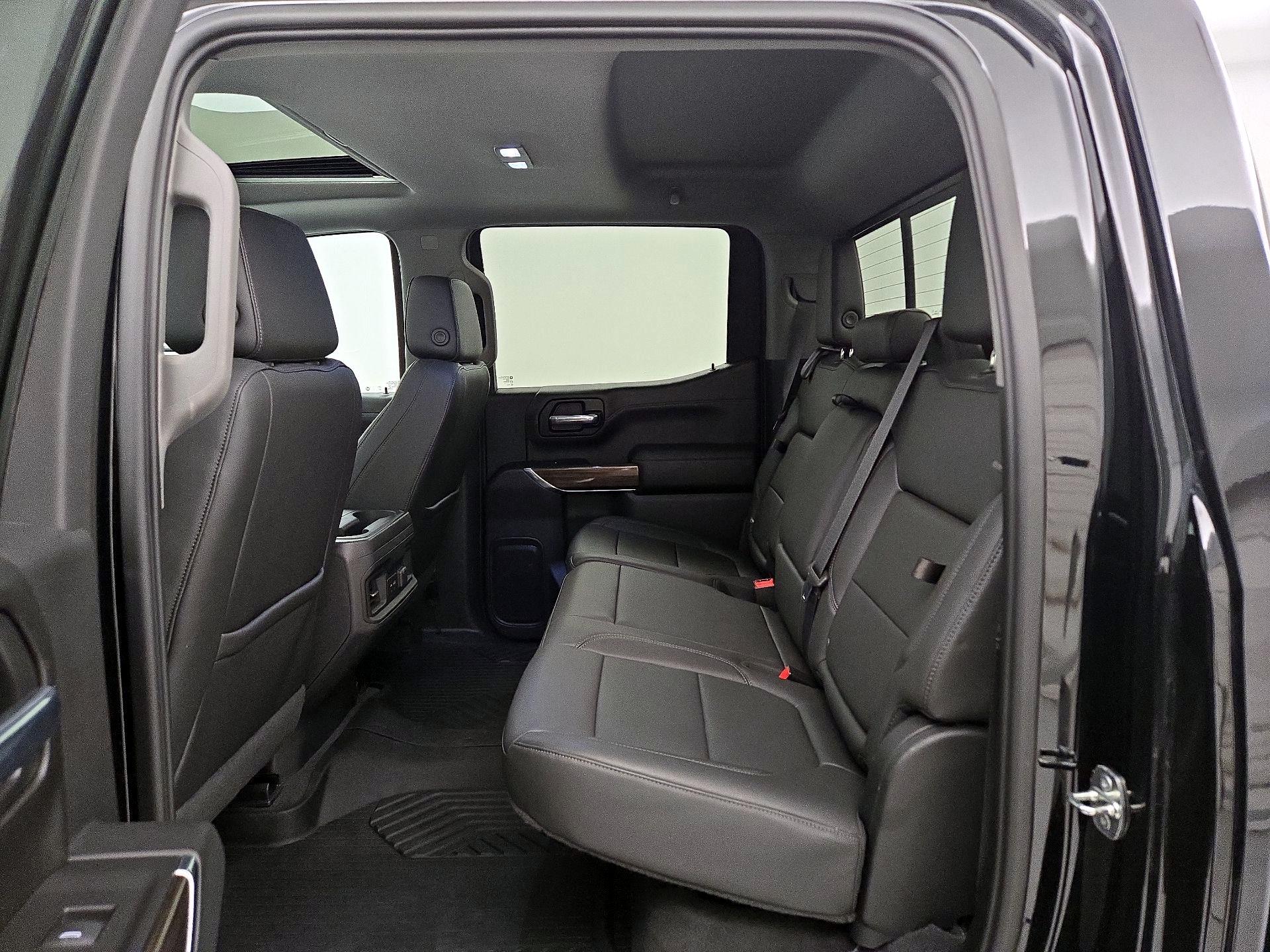 Thumbnail: 2021 Chevrolet Silverado 1500 - 20