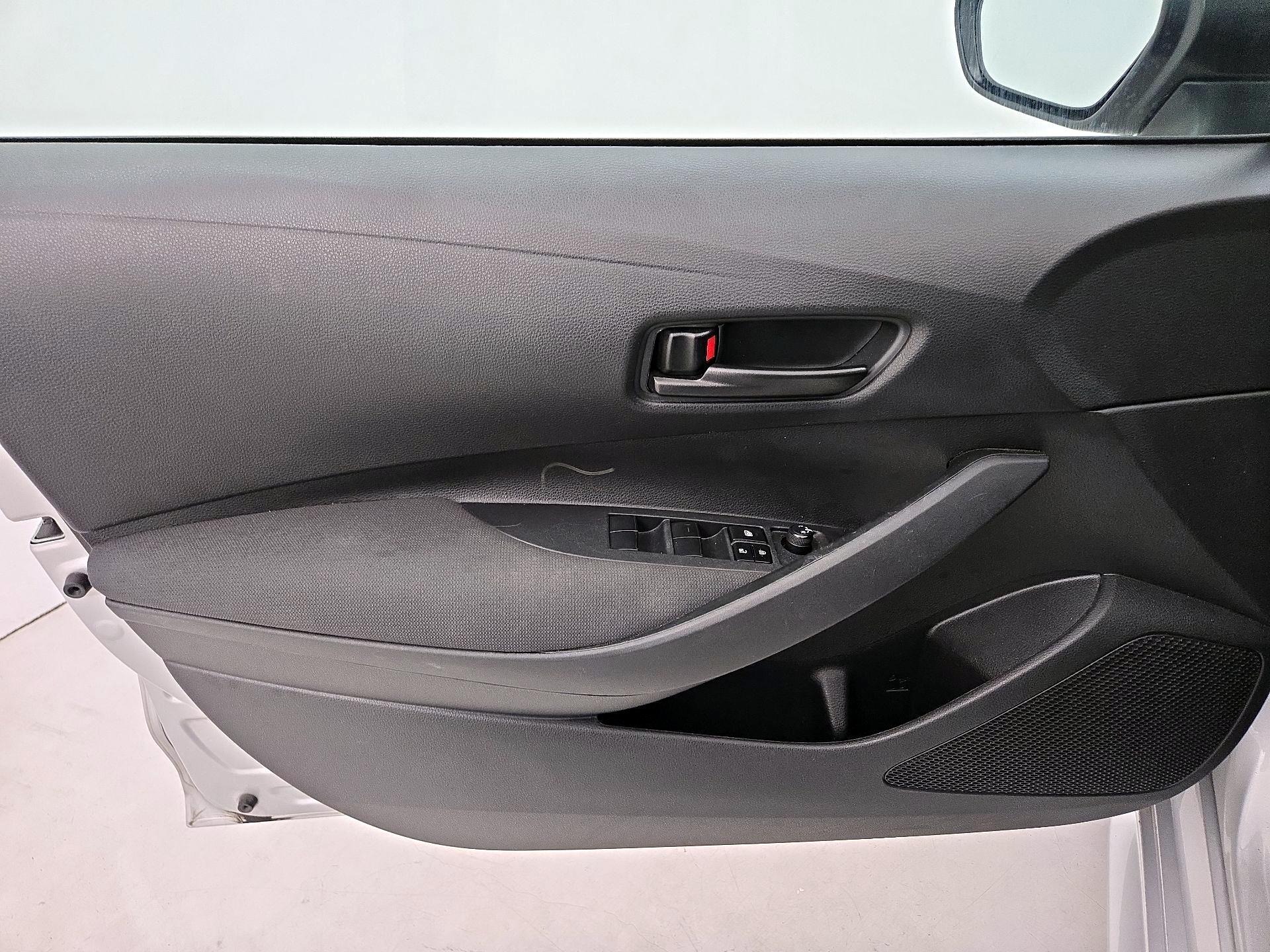 Thumbnail: 2023 Toyota Corolla - 12