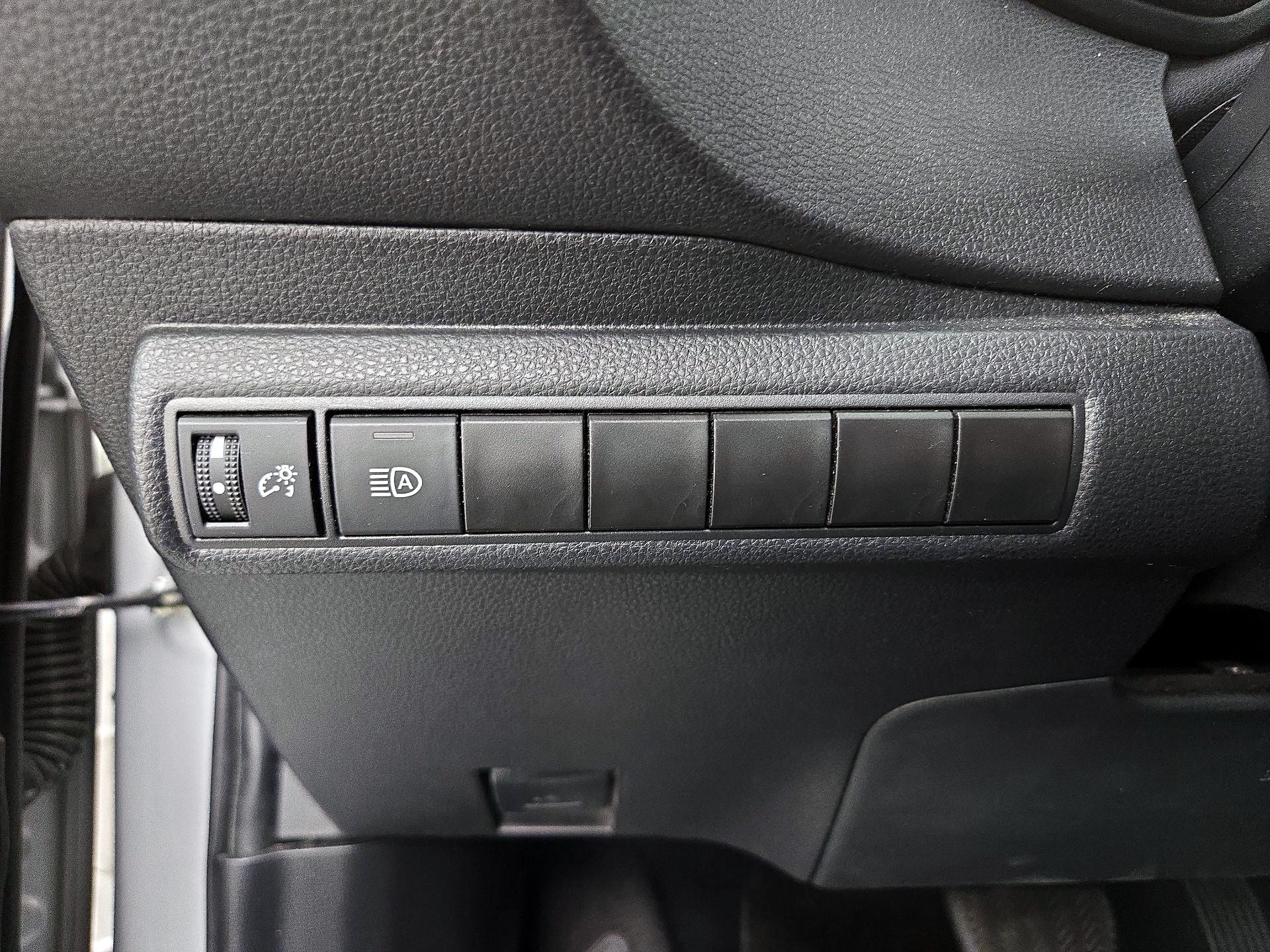 Thumbnail: 2023 Toyota Corolla - 13