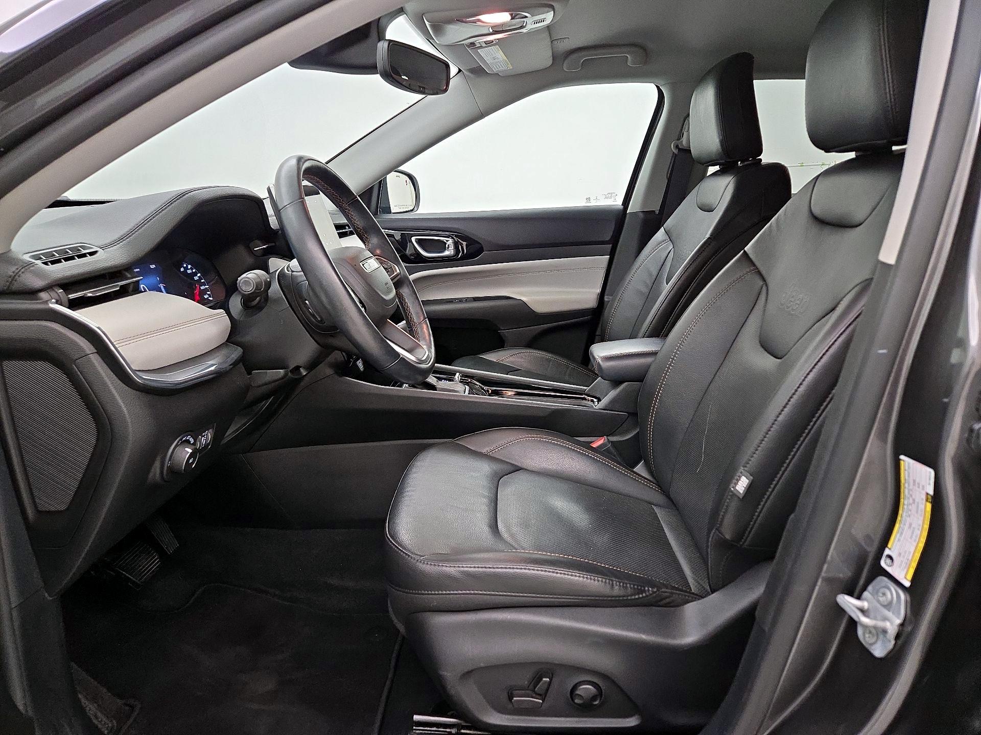 Thumbnail: 2022 Jeep Compass - 11