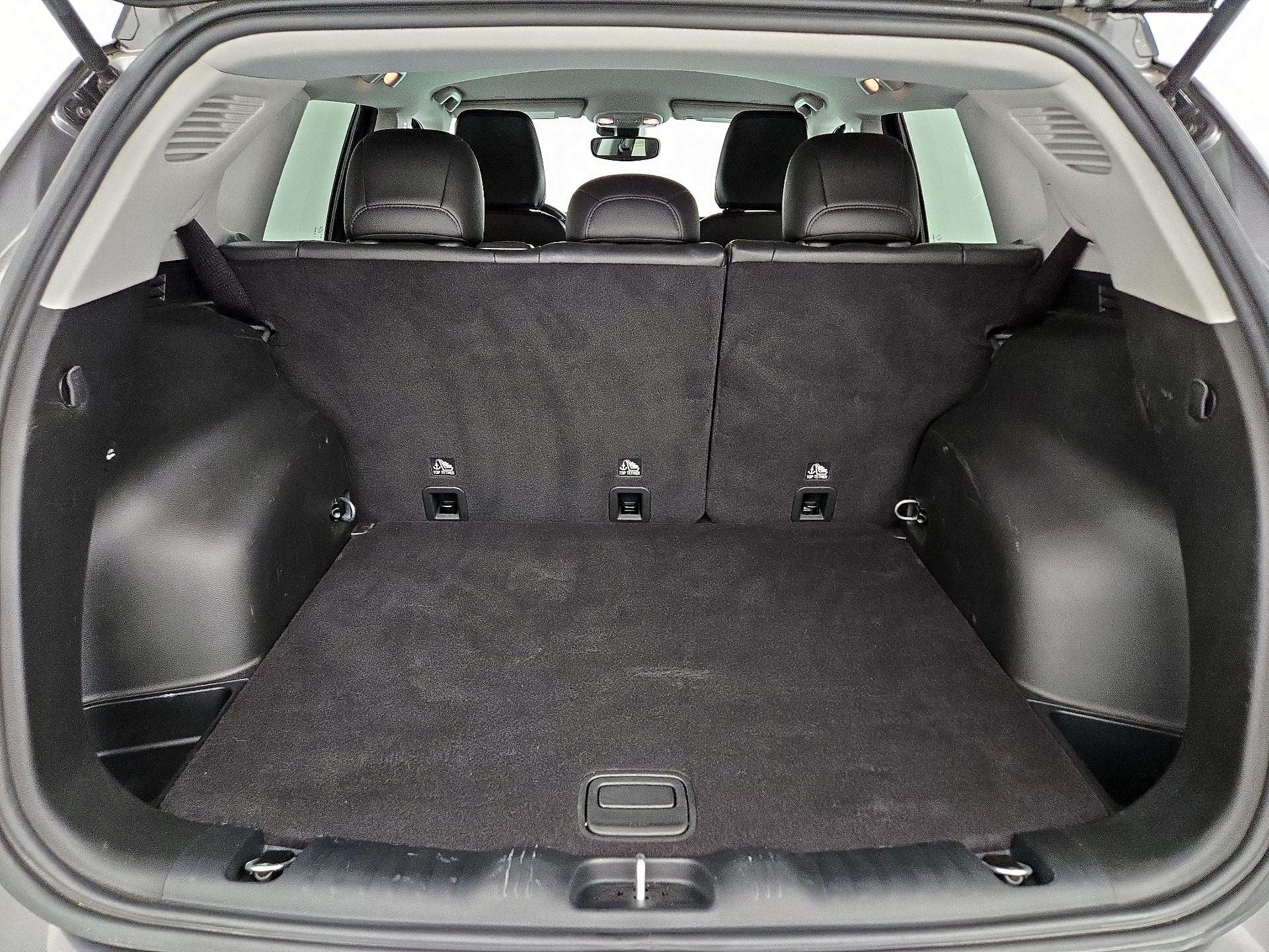 Thumbnail: 2022 Jeep Compass - 20