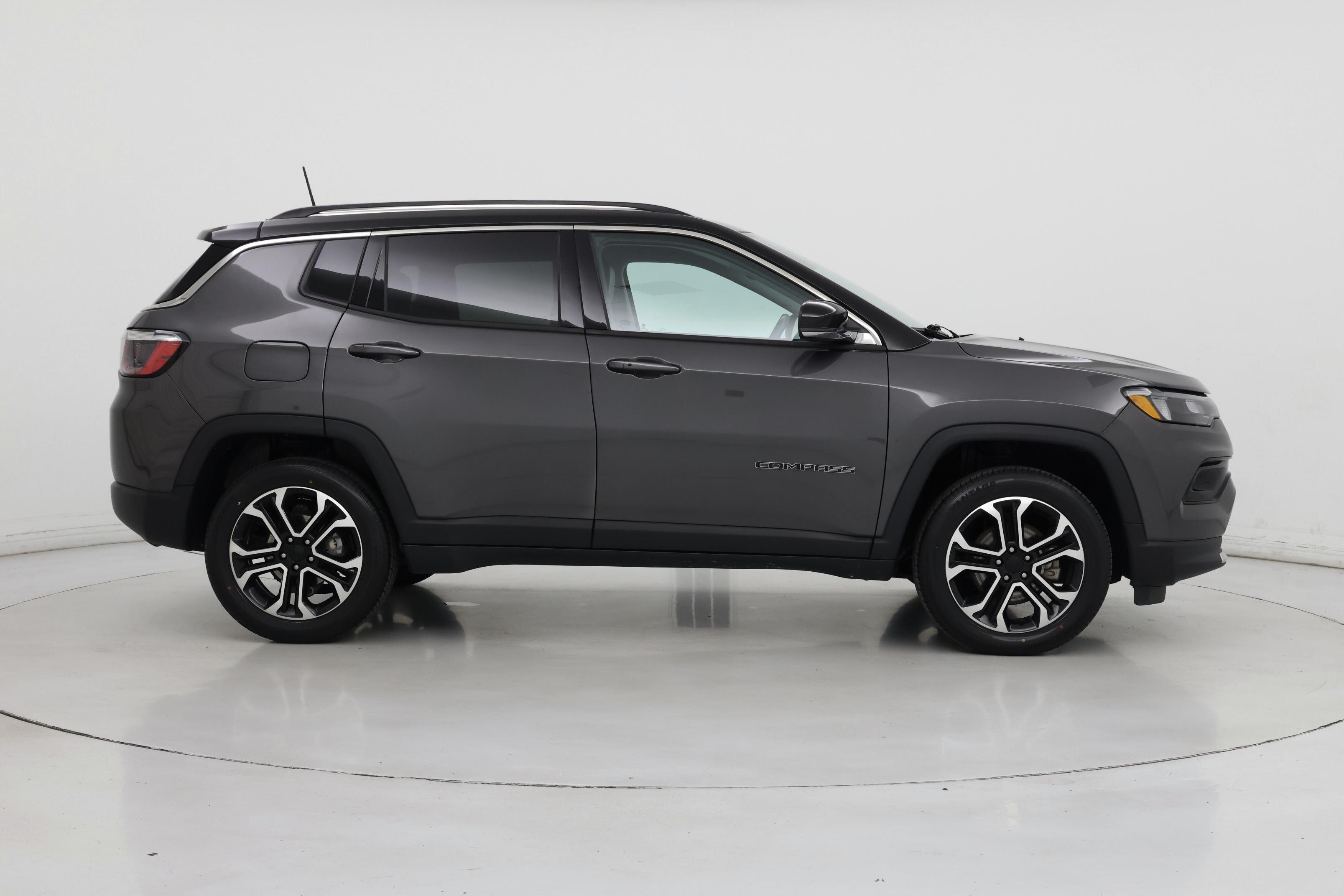 Thumbnail: 2022 Jeep Compass - 7