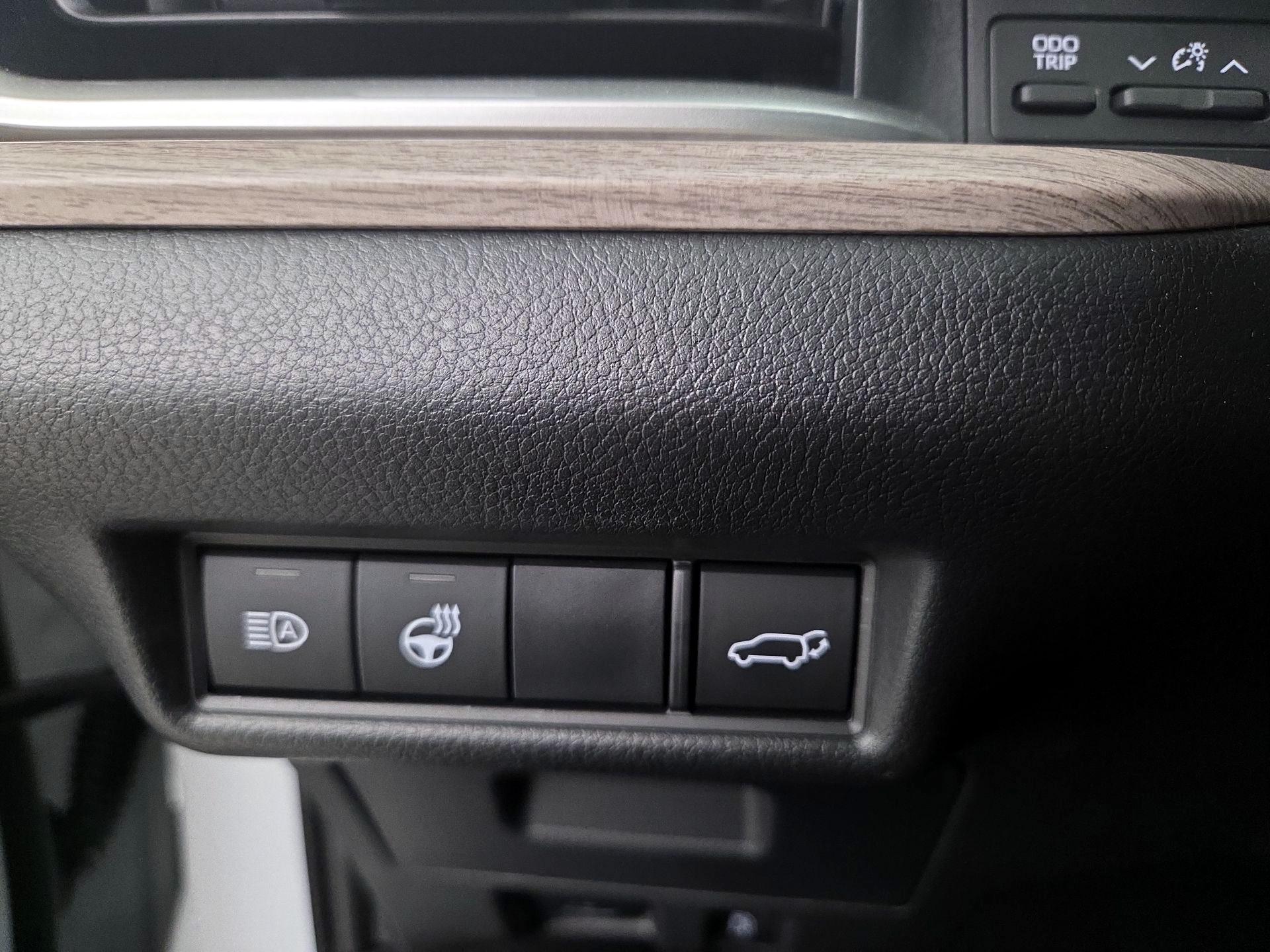 Thumbnail: 2025 Toyota Grand Highlander - 13