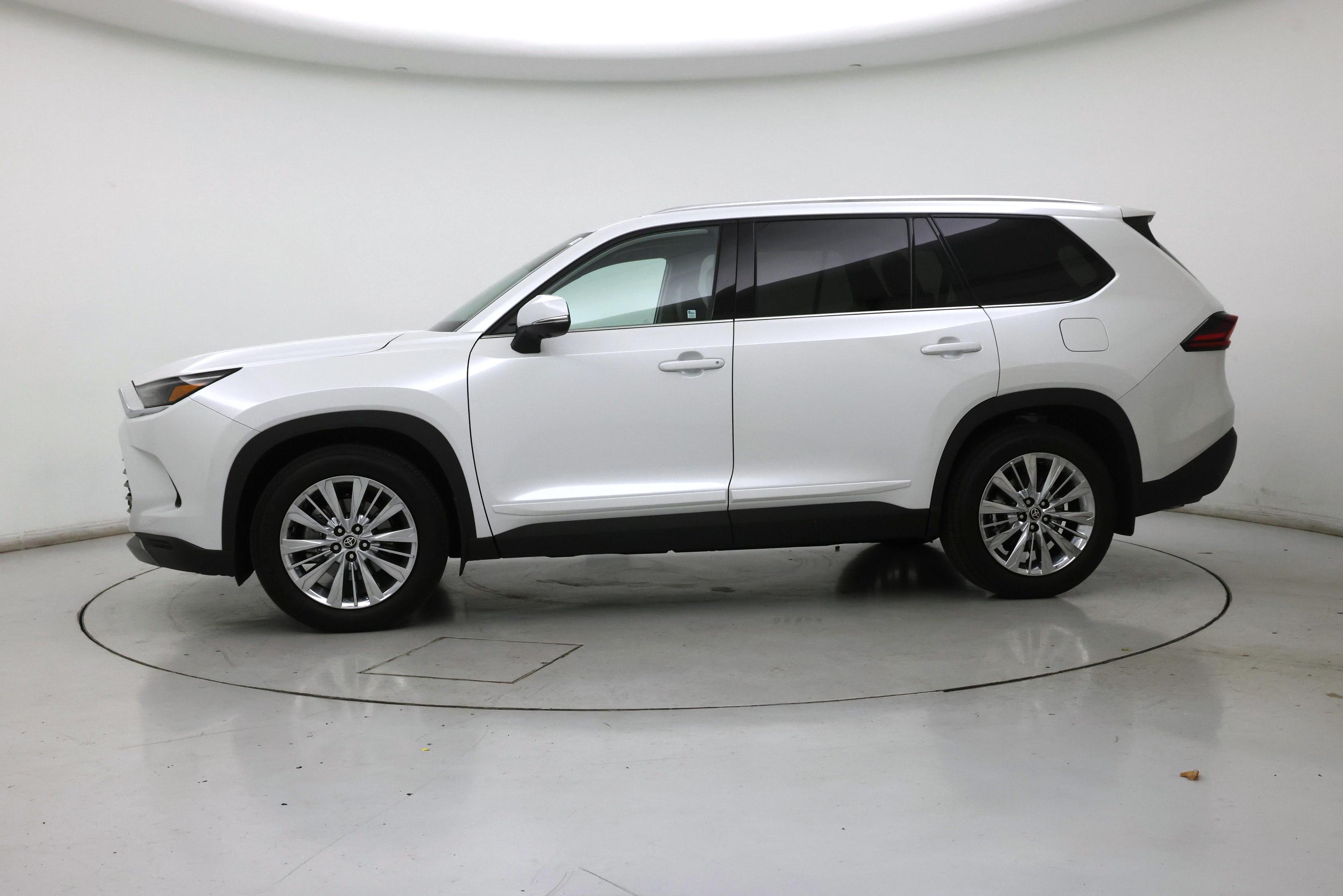 Thumbnail: 2025 Toyota Grand Highlander - 3