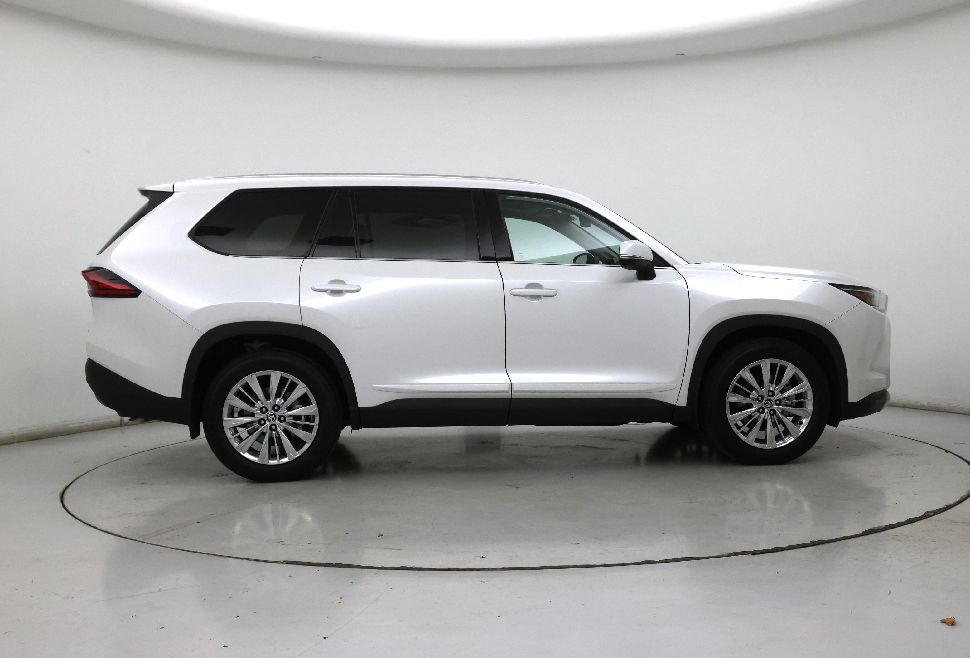 Thumbnail: 2025 Toyota Grand Highlander - 7