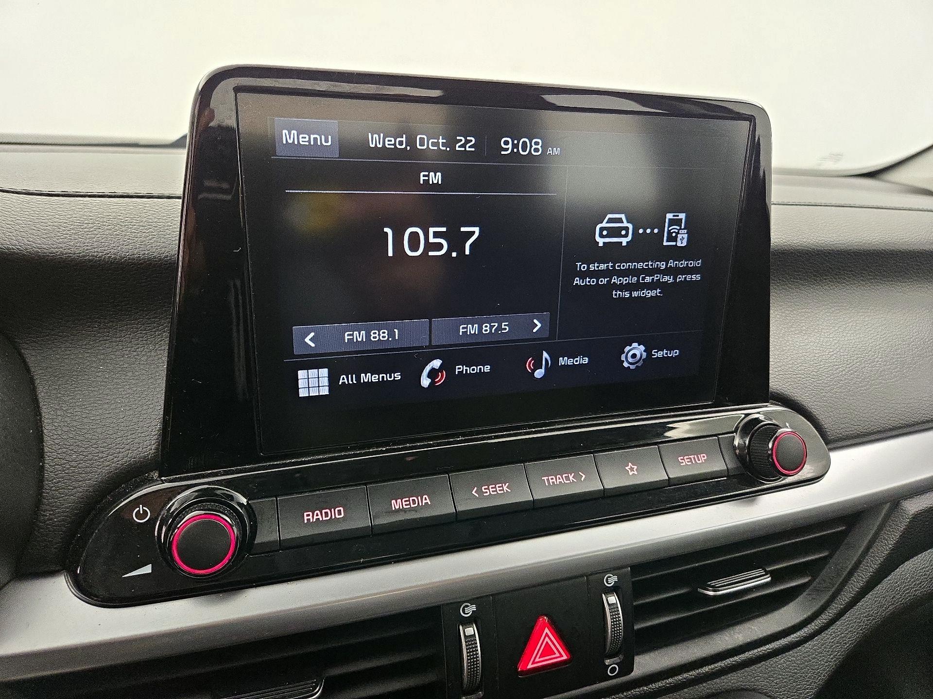 Thumbnail: 2023 Kia Forte - 15