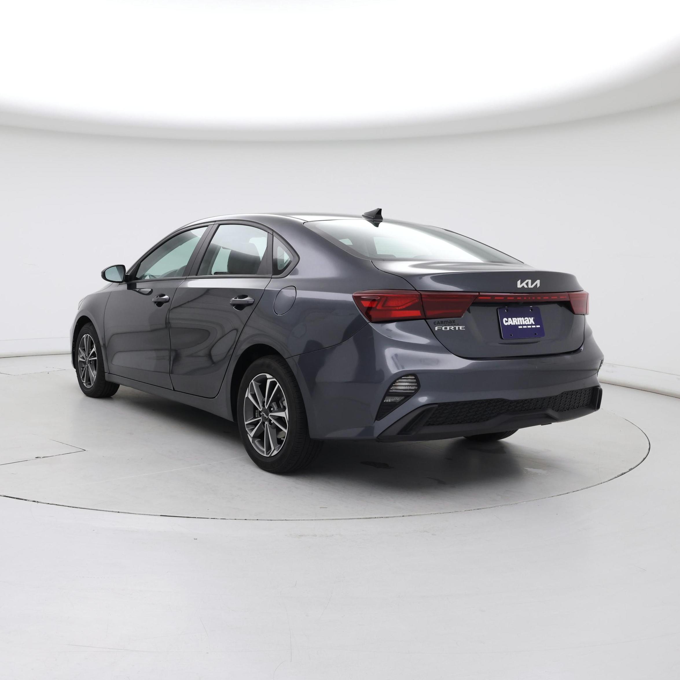 Thumbnail: 2023 Kia Forte - 2