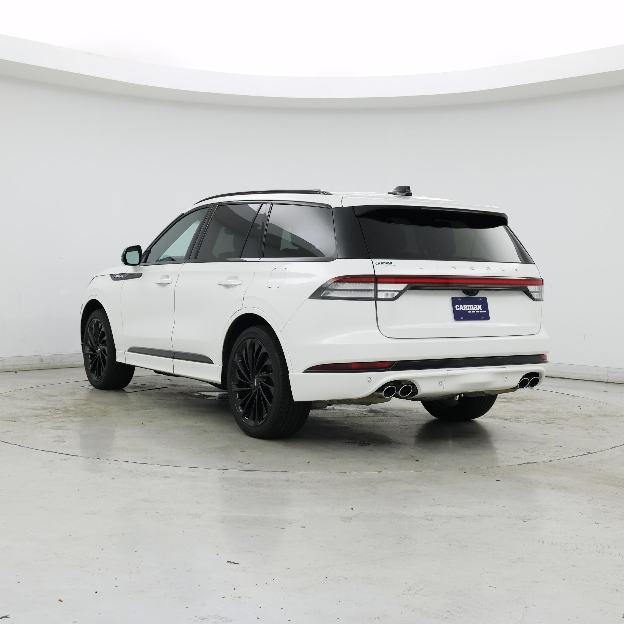 Thumbnail: 2025 Lincoln Aviator - 2