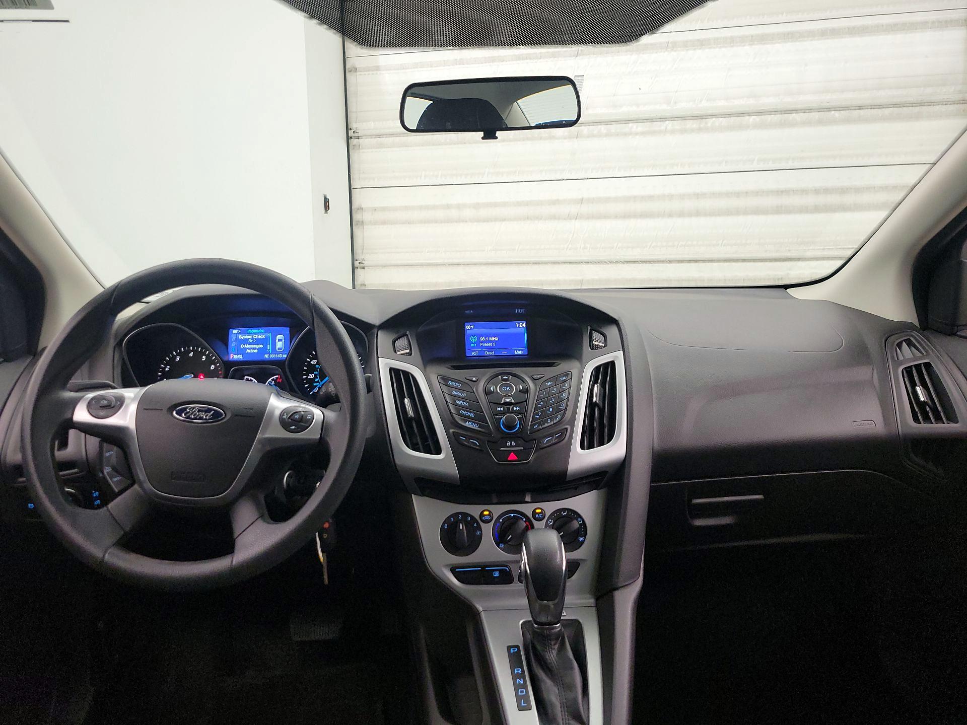 Thumbnail: 2014 Ford Focus - 9