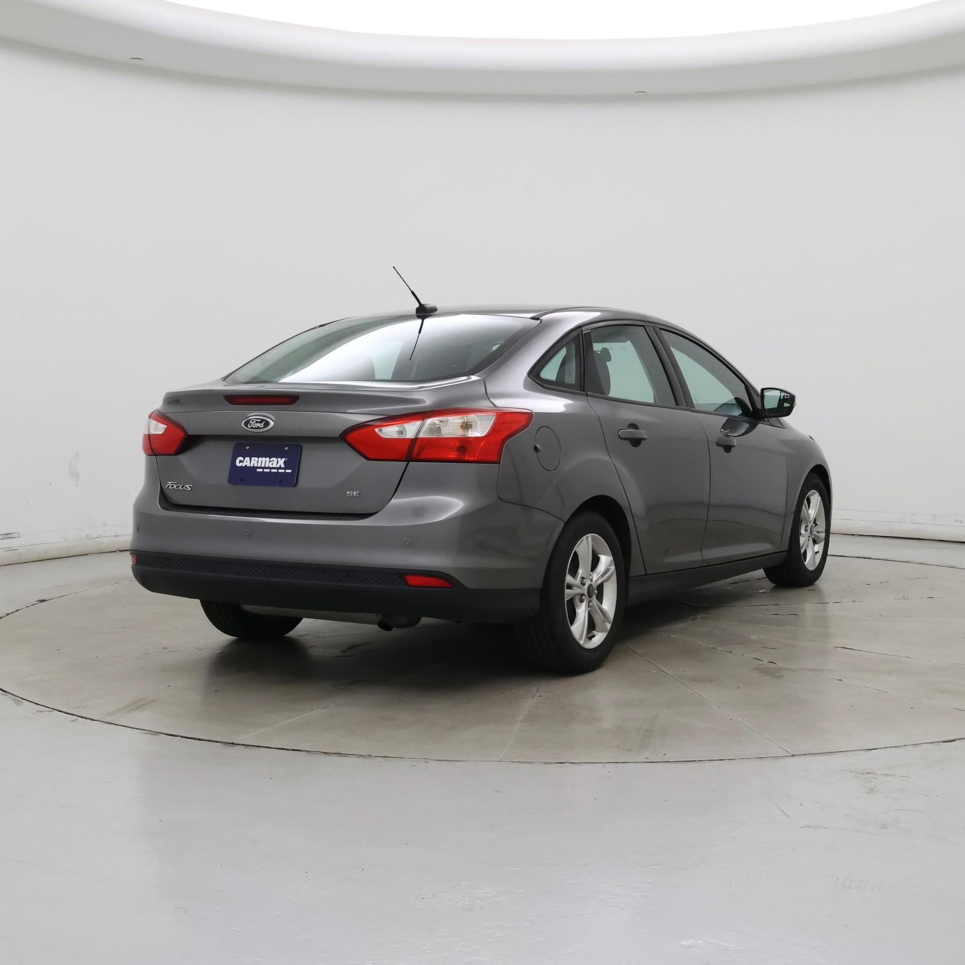Thumbnail: 2014 Ford Focus - 8