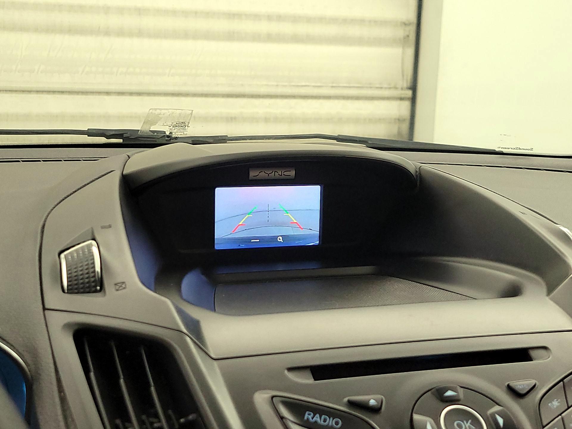 Thumbnail: 2016 Ford Escape - 14