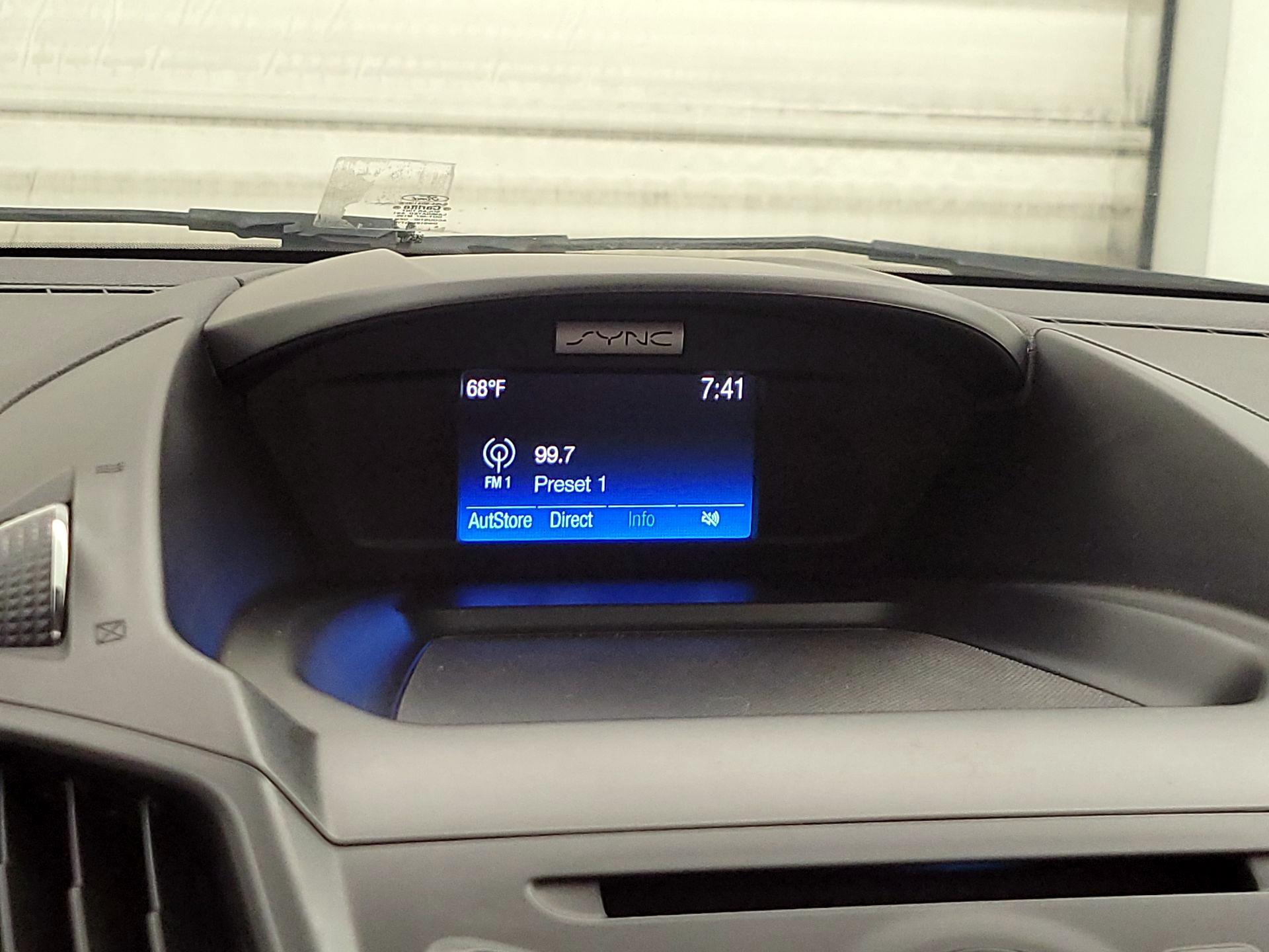 Thumbnail: 2016 Ford Escape - 15