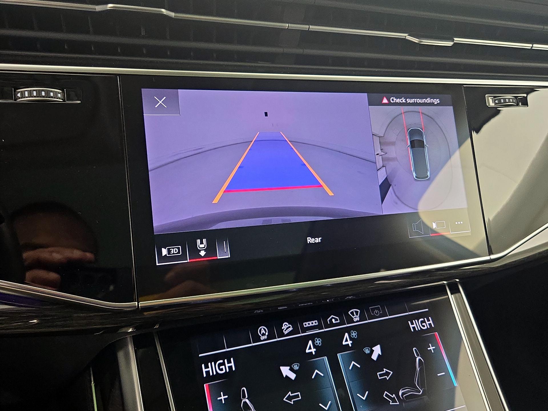 Thumbnail: 2022 Audi Q7 - 14