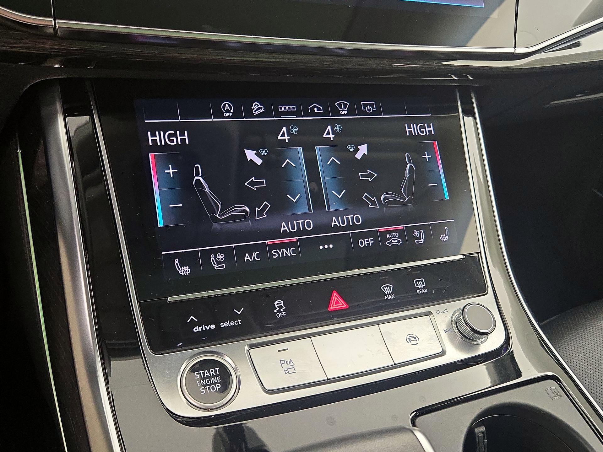 Thumbnail: 2022 Audi Q7 - 16