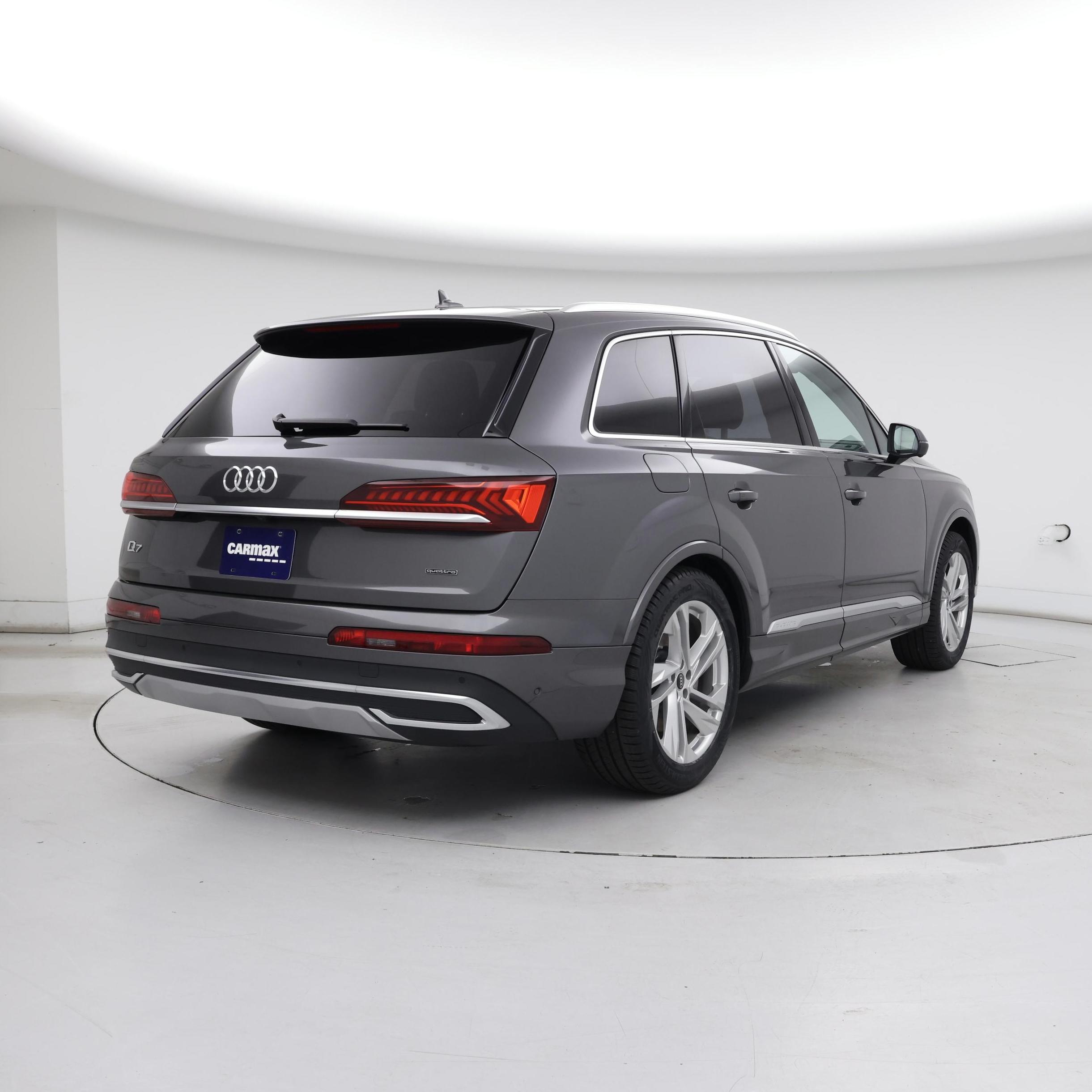 Thumbnail: 2022 Audi Q7 - 8