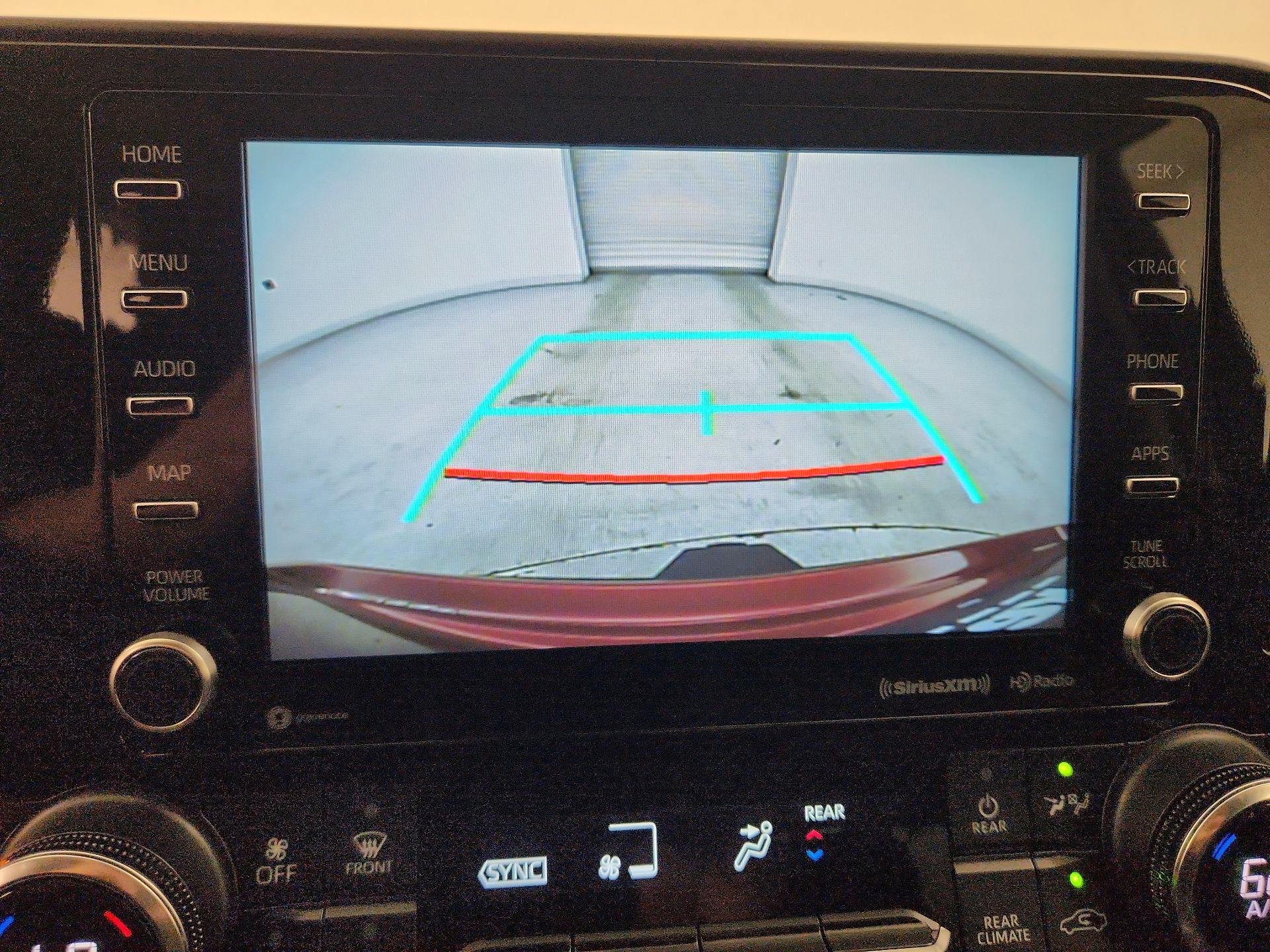 Thumbnail: 2022 Toyota Highlander - 14