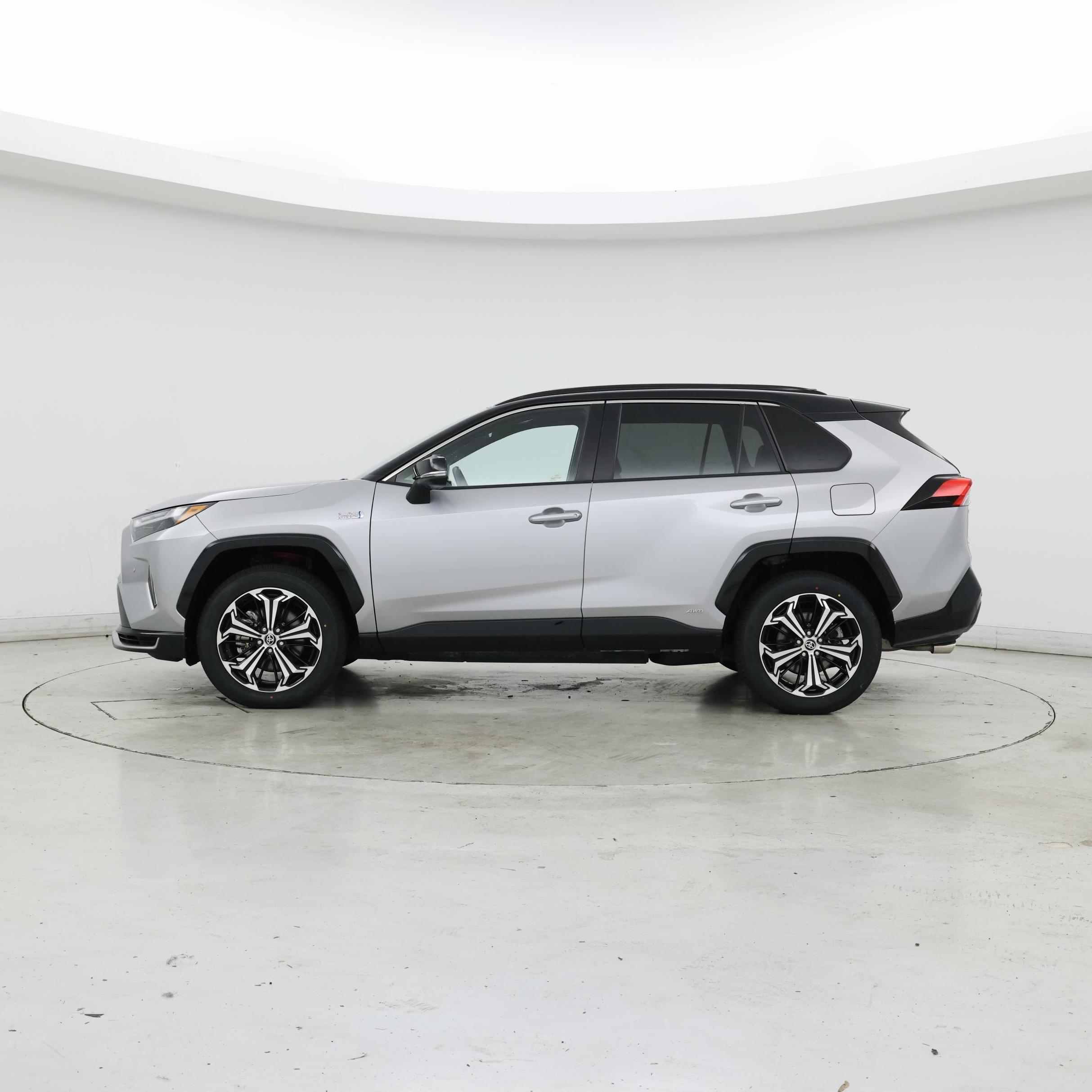 Thumbnail: 2024 Toyota RAV4 - 3