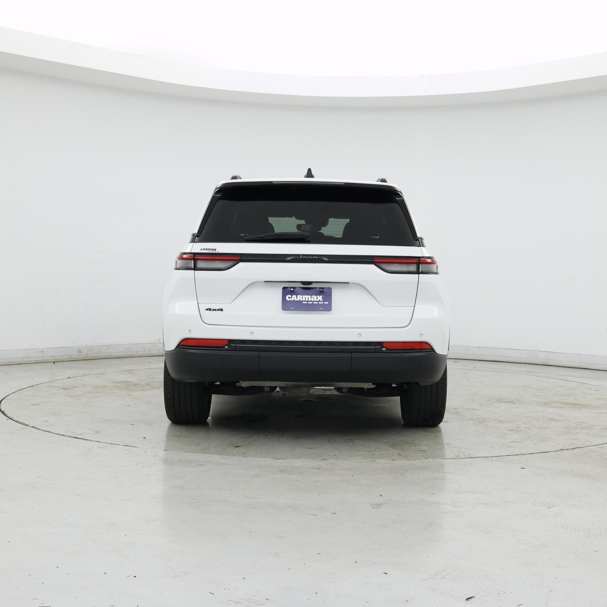 Thumbnail: 2023 Jeep Grand Cherokee - 6