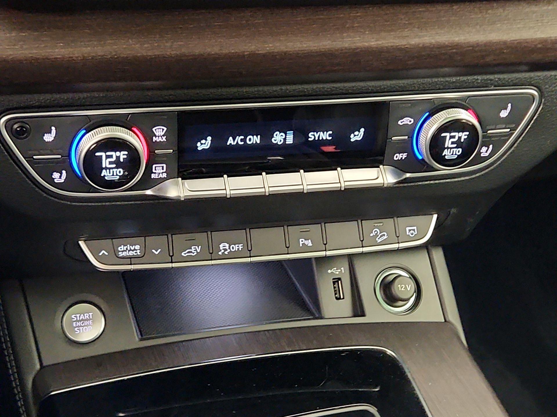 Thumbnail: 2022 Audi Q5 - 17