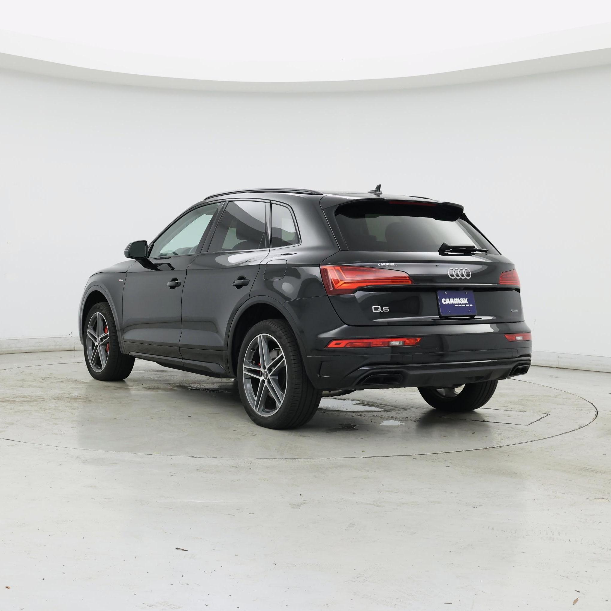 Thumbnail: 2022 Audi Q5 - 2