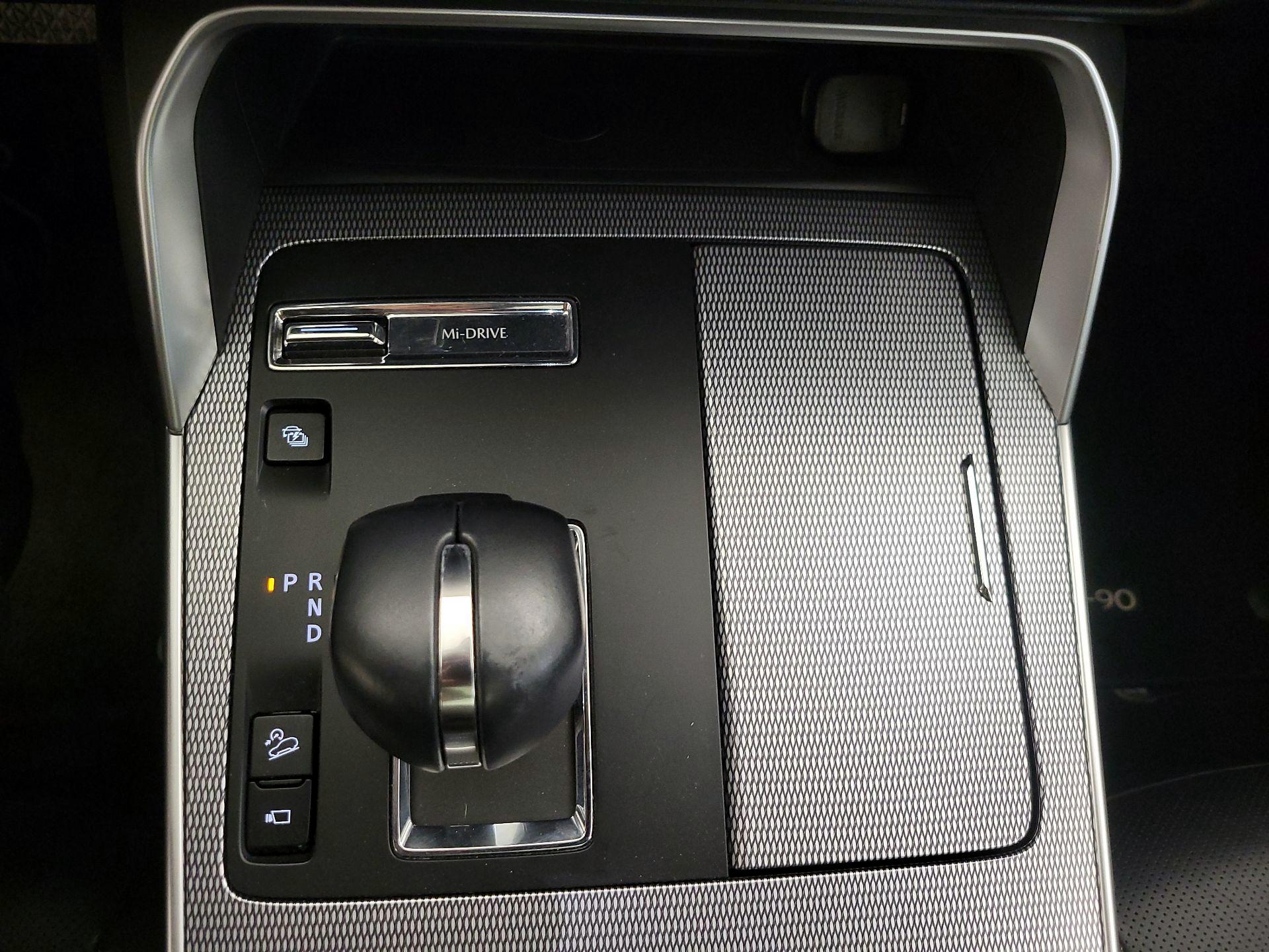 Thumbnail: 2024 Mazda CX-90 - 18